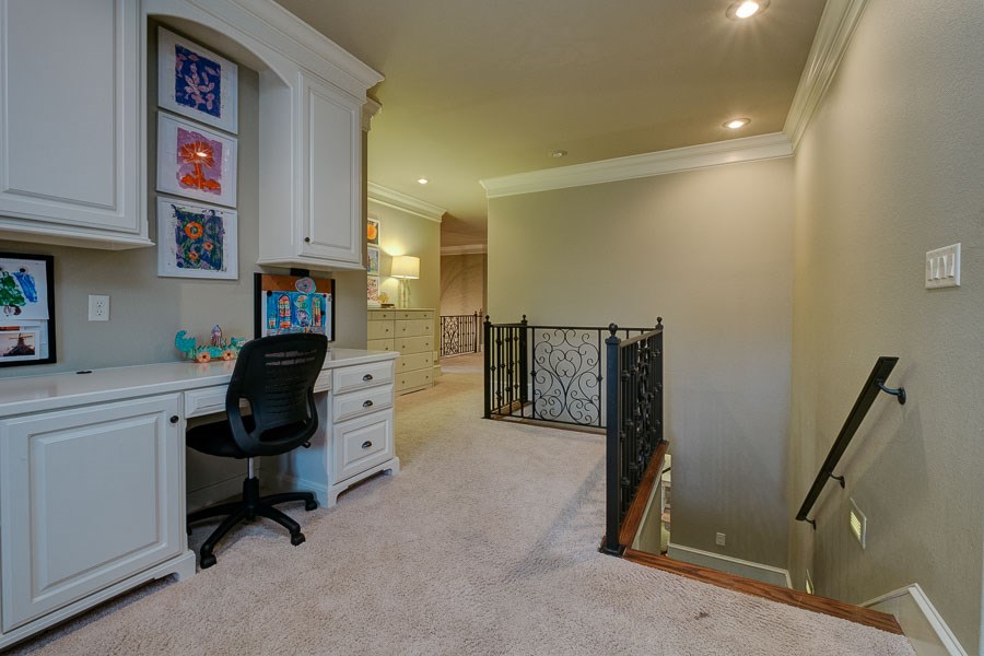 CHENAL VALLEY SOLOGNE CIRCLE - Residential