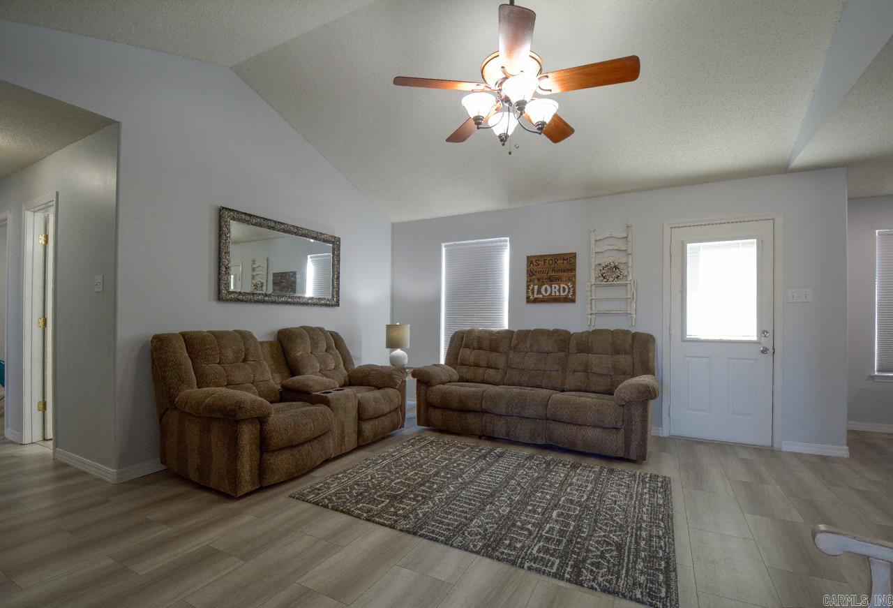 SOUTHWIND - Residential
