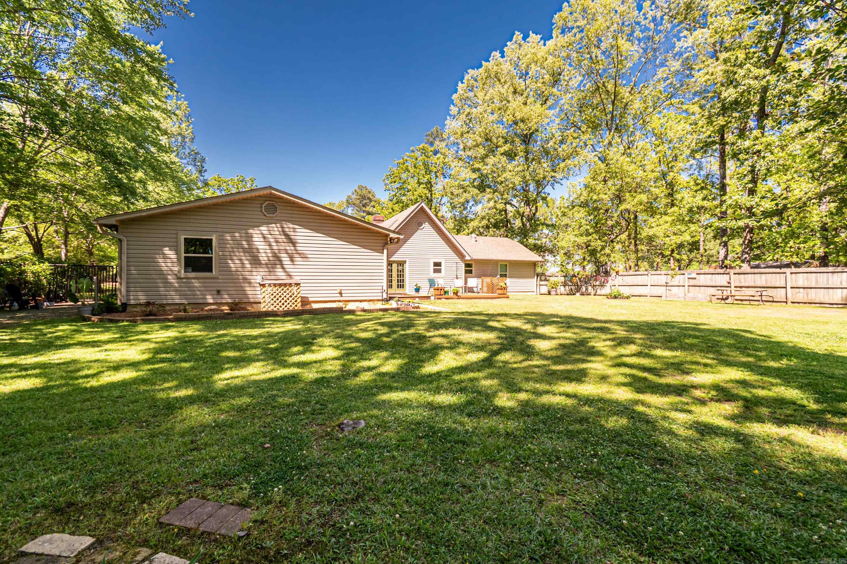 MONTICELLO - Residential