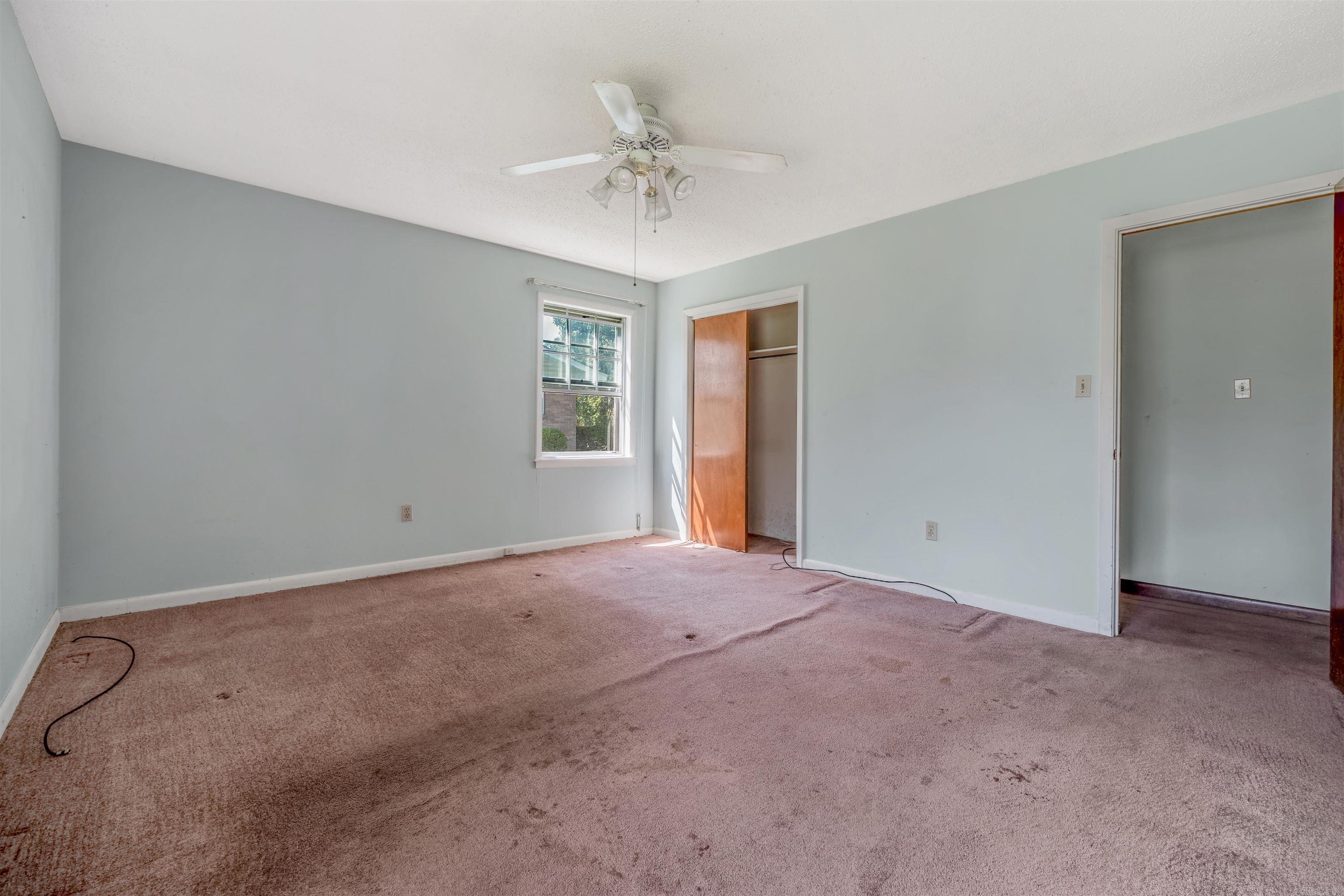 INDIANHEAD LAKES EST - Residential