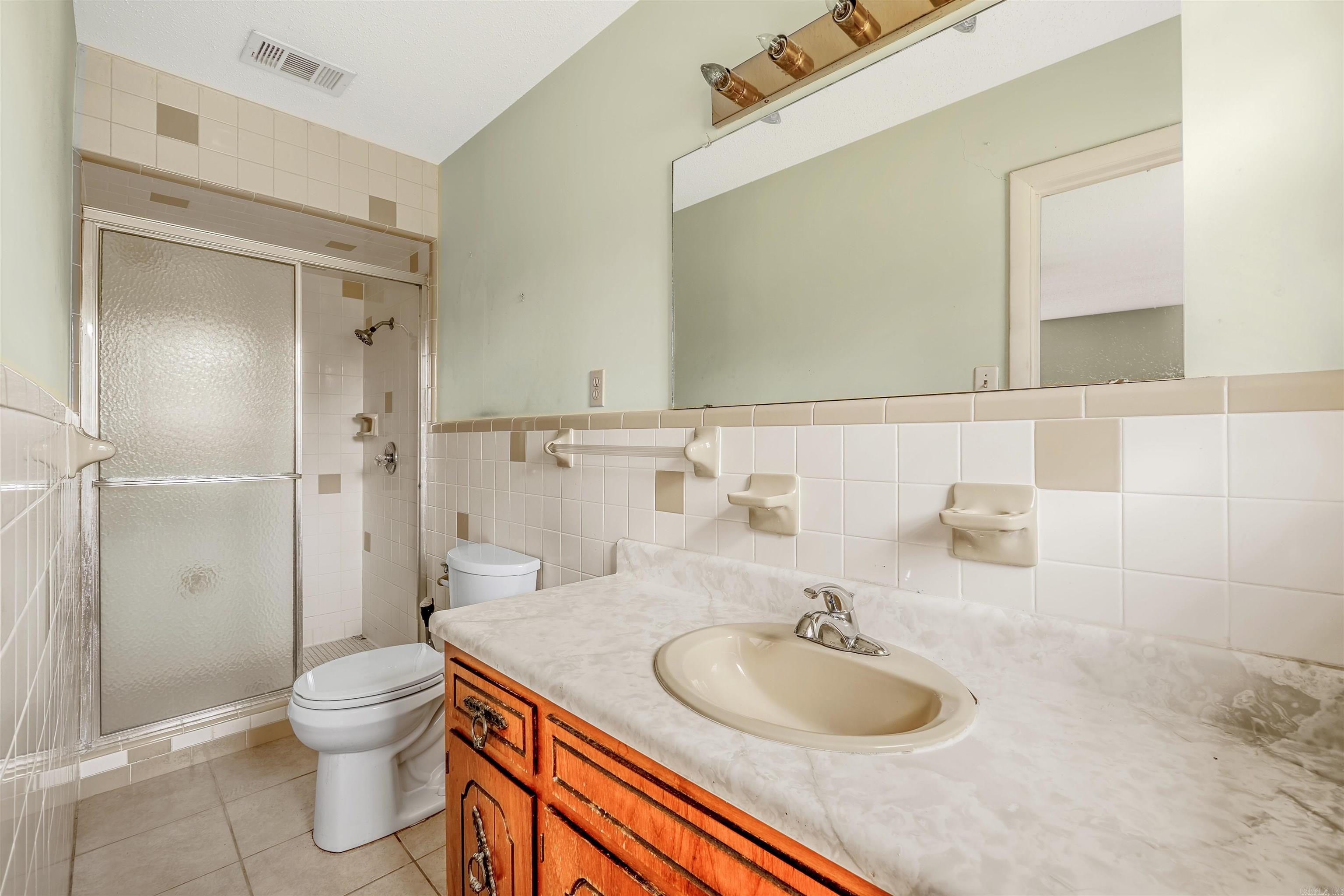 INDIANHEAD LAKES EST - Residential