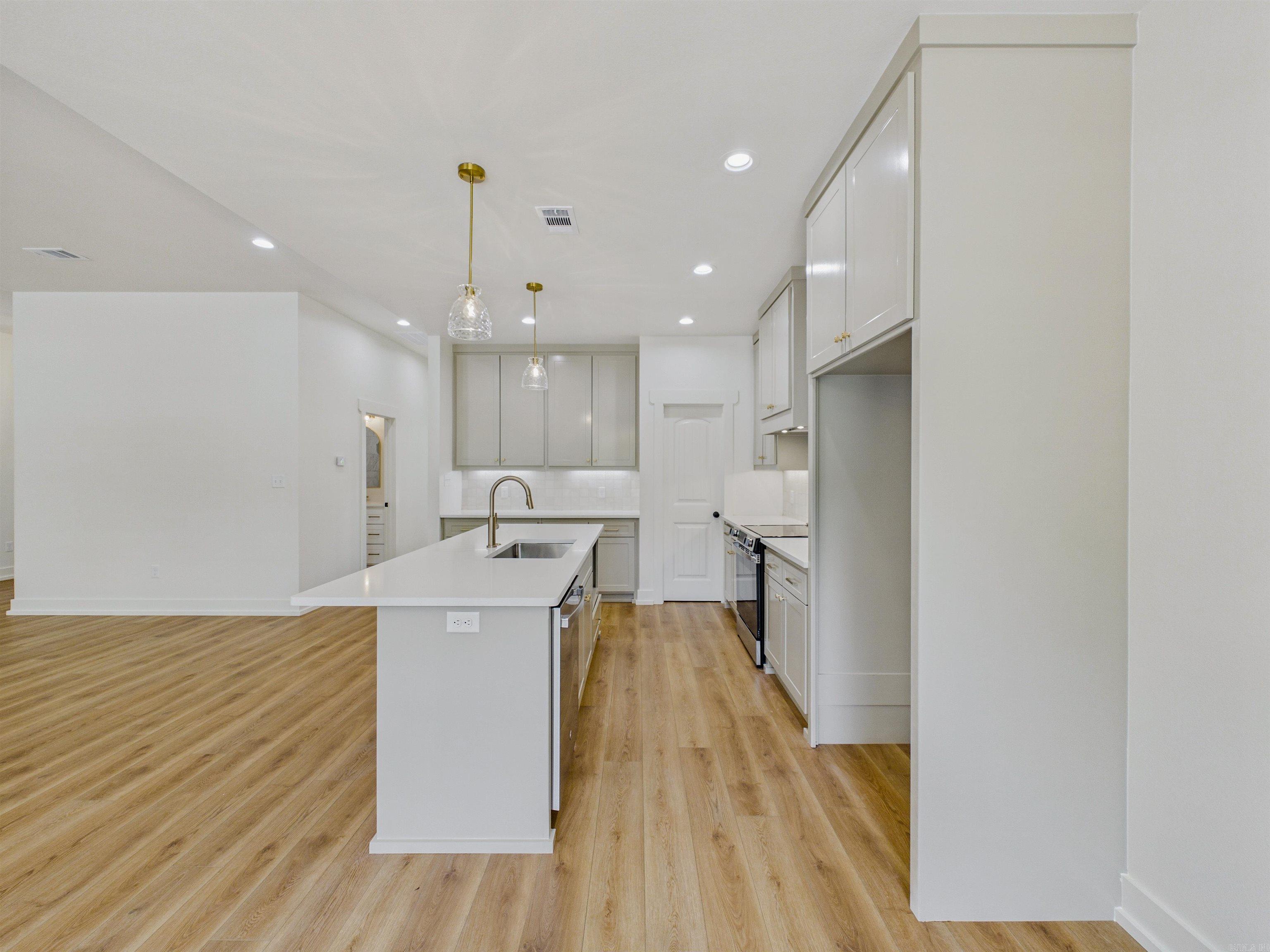 CATTLE CREEK RANCH ESTATES - Residential