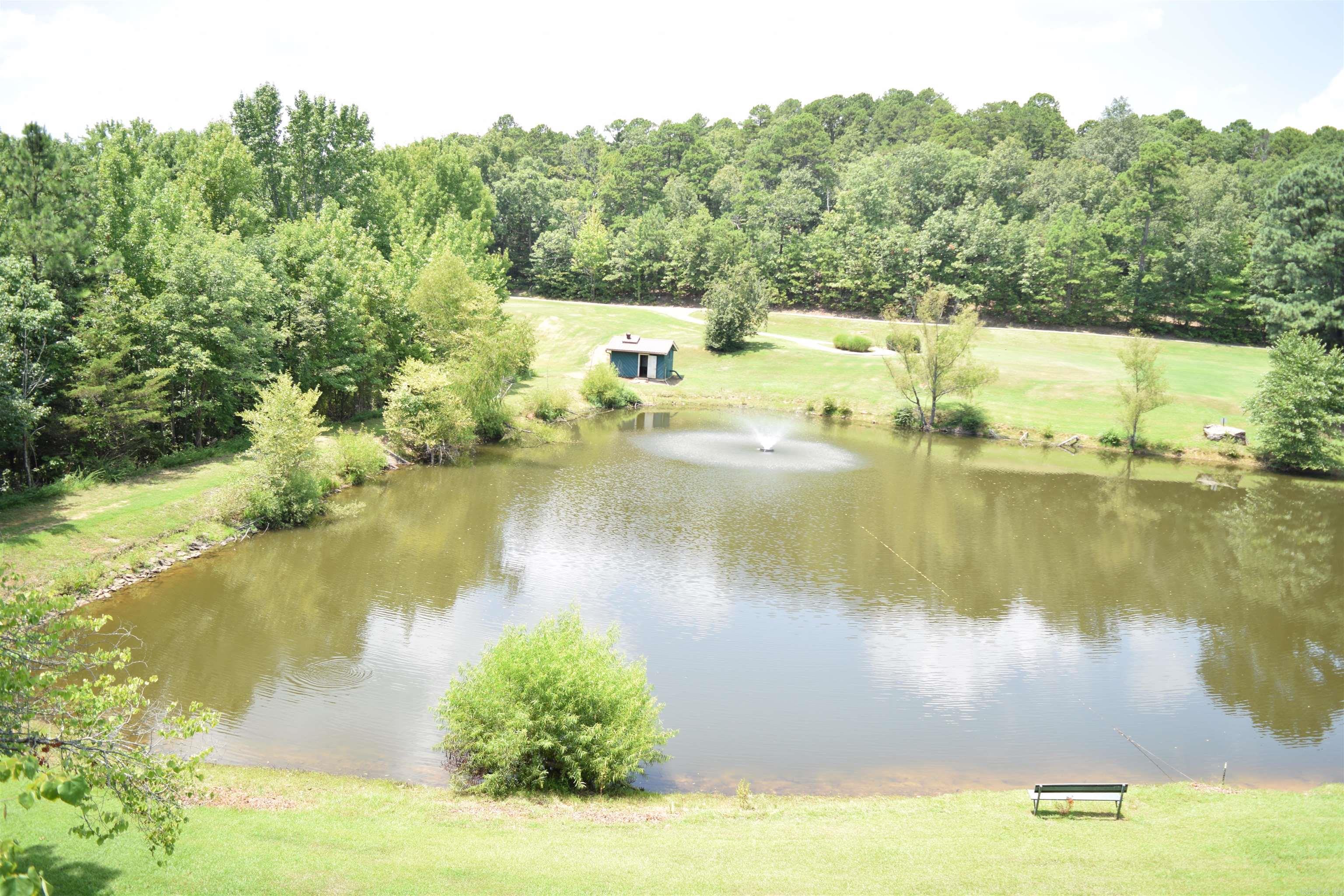 COUNTRY CLUB RIDGE - Residential
