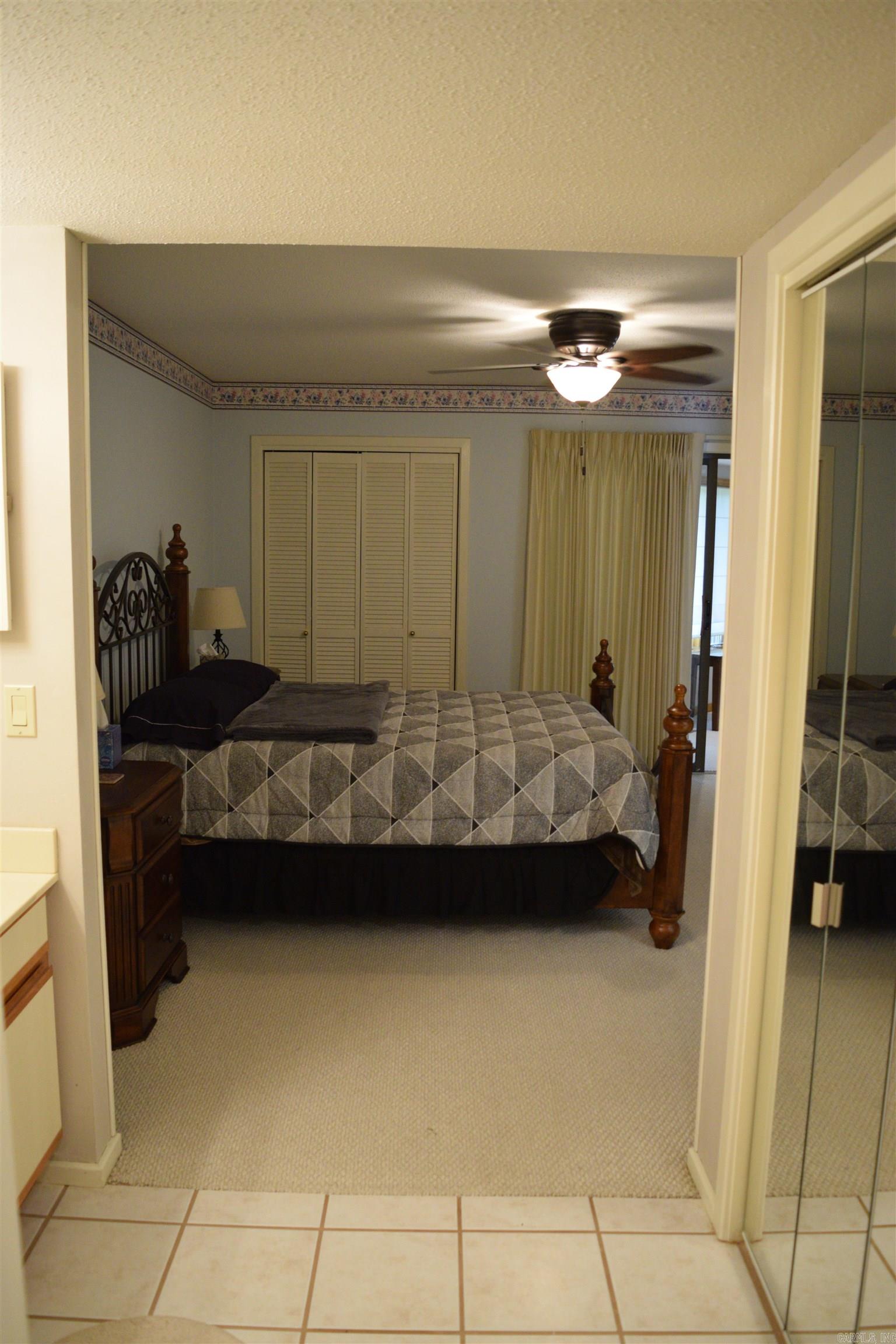 COUNTRY CLUB RIDGE - Residential