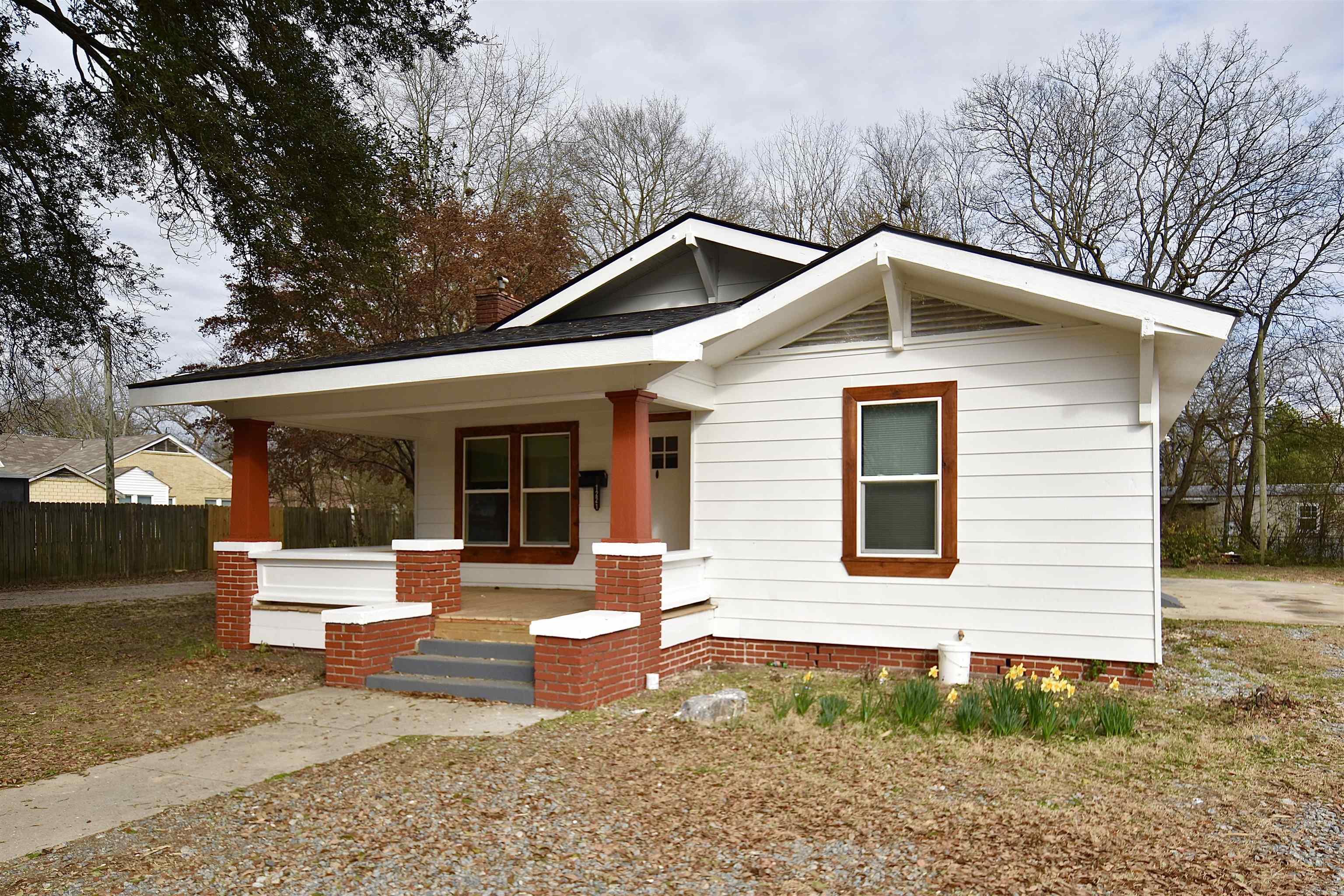 McHenry 2nd - Residential Income