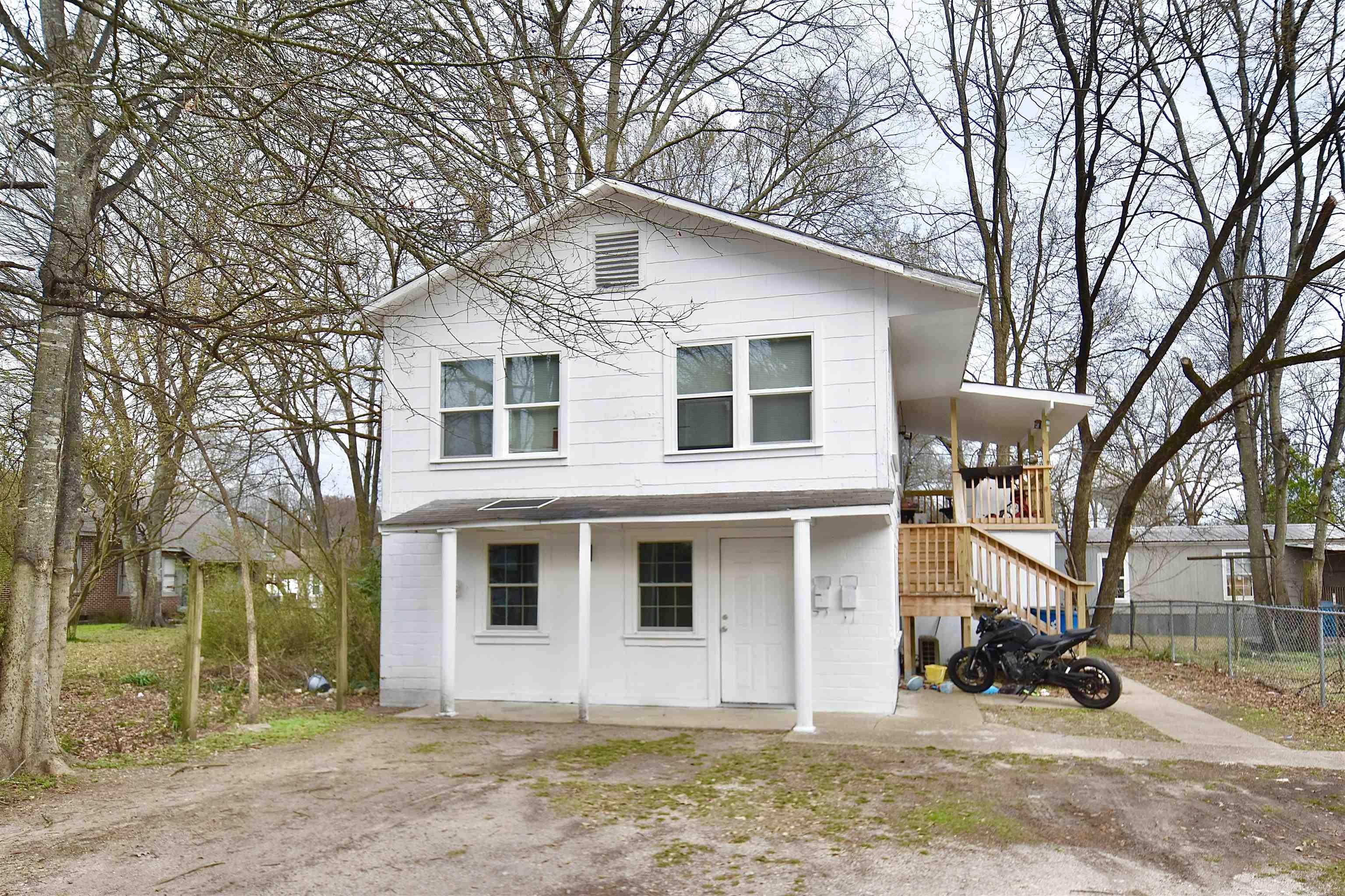 McHenry 2nd - Residential Income