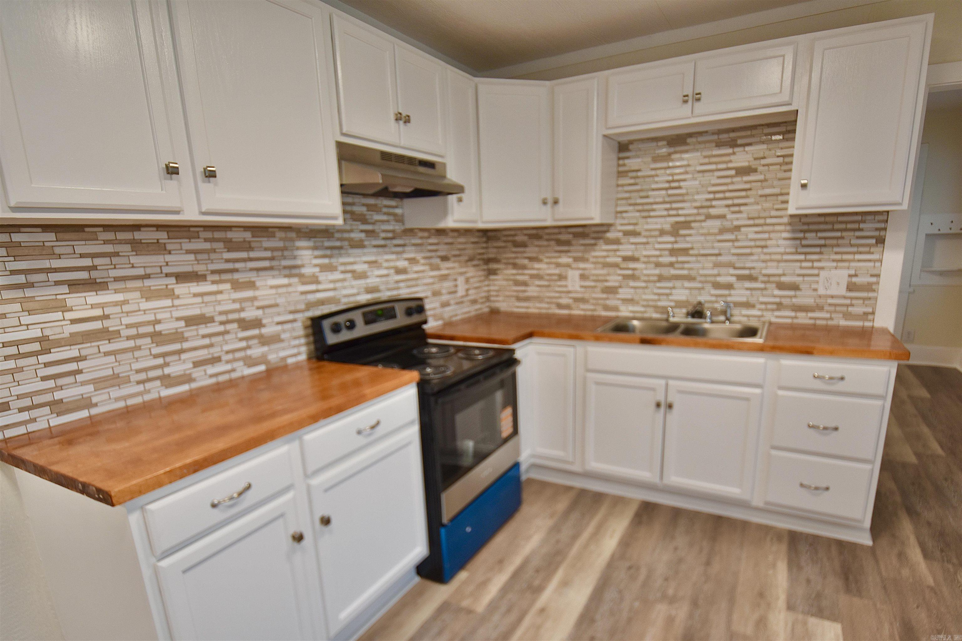 McHenry 2nd - Residential Income