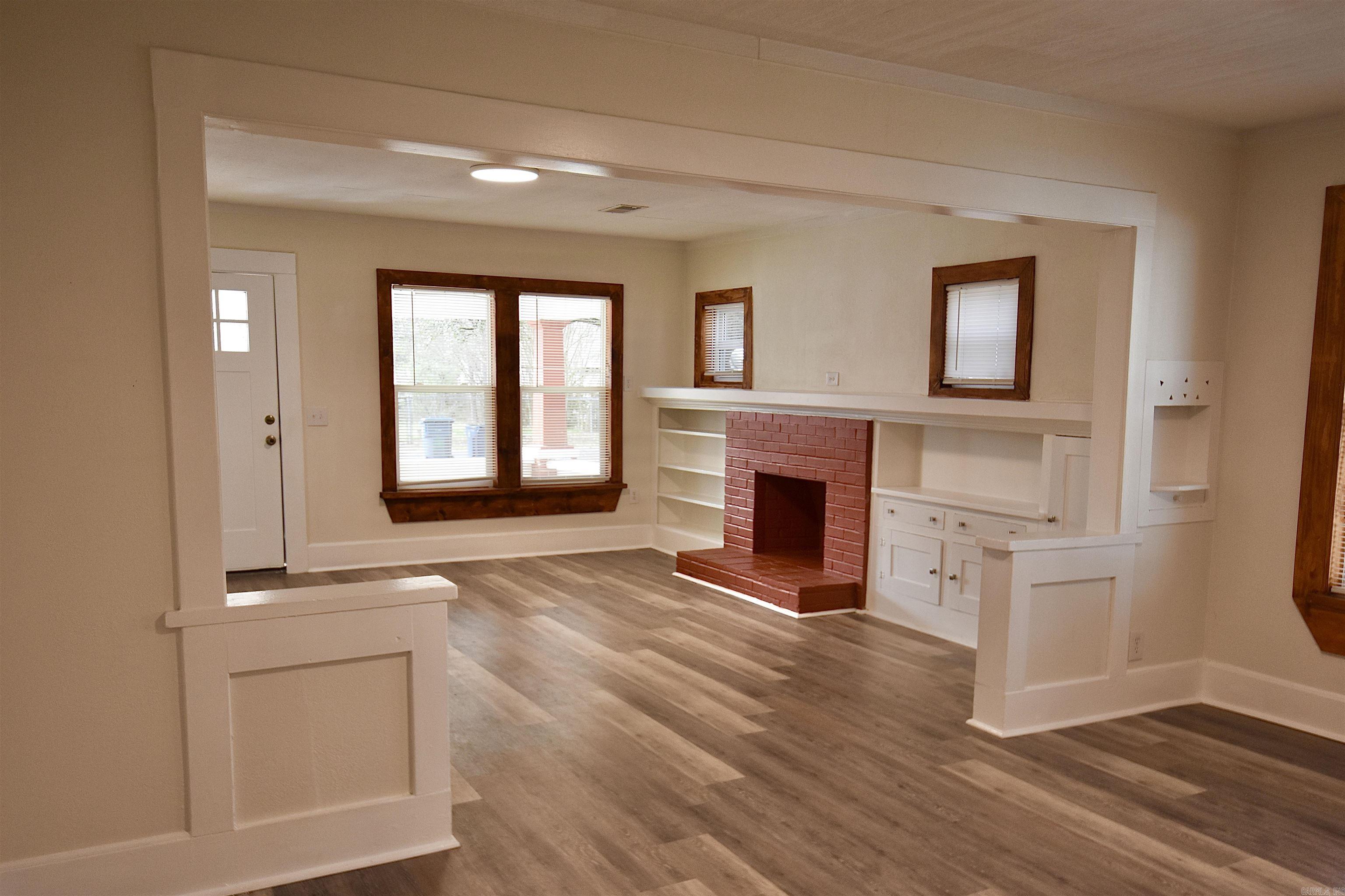 McHenry 2nd - Residential Income