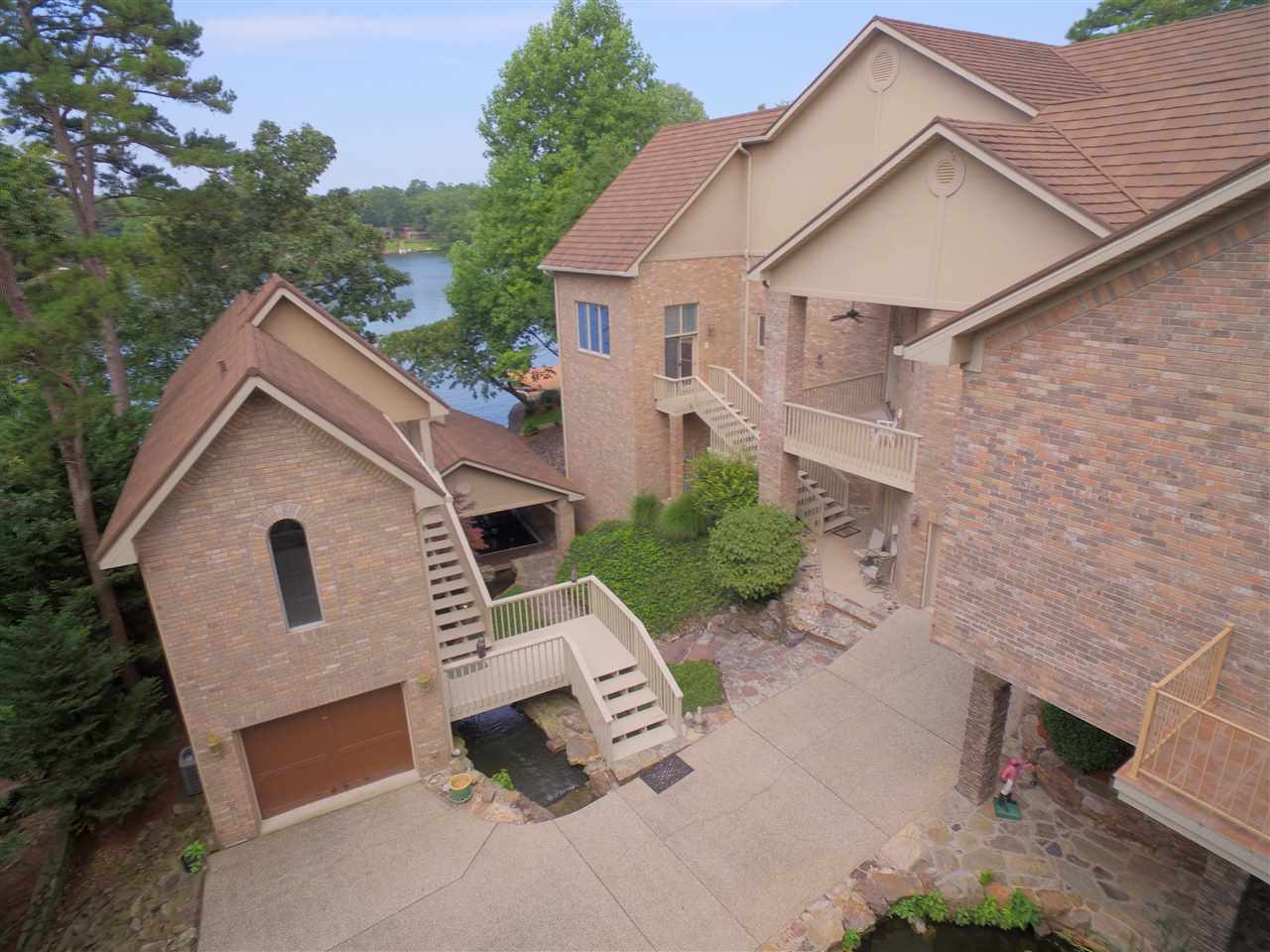 Driftwood Point - Residential