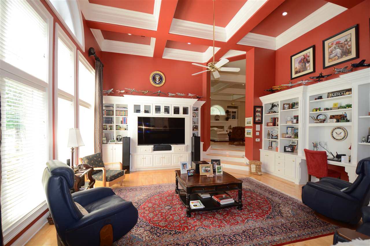 Driftwood Point - Residential