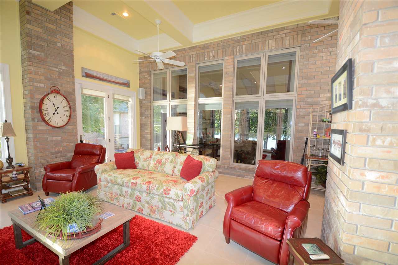 Driftwood Point - Residential