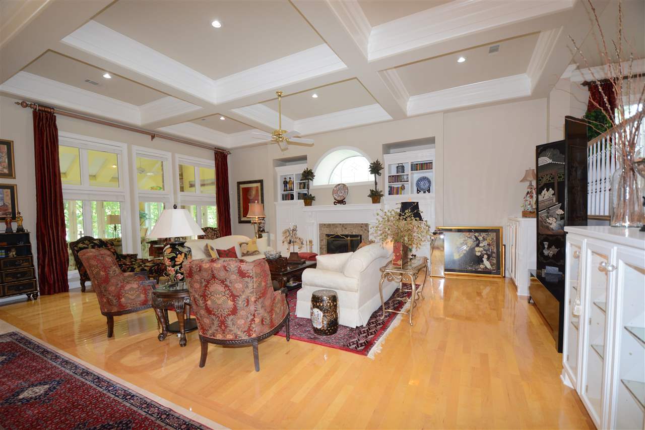 Driftwood Point - Residential