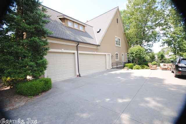 HICKORY CREEK - Residential