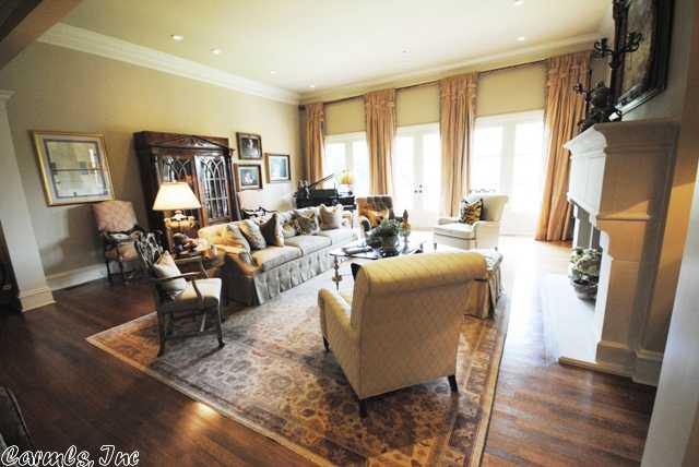 HICKORY CREEK - Residential