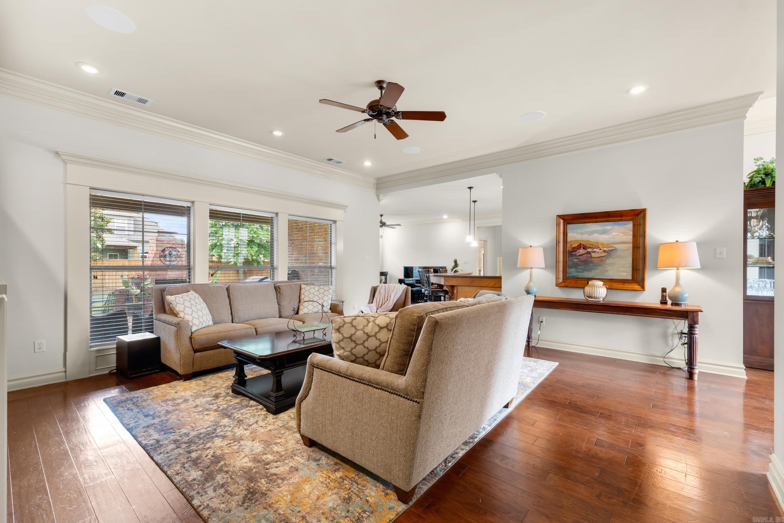 FIELDSTONE - Residential