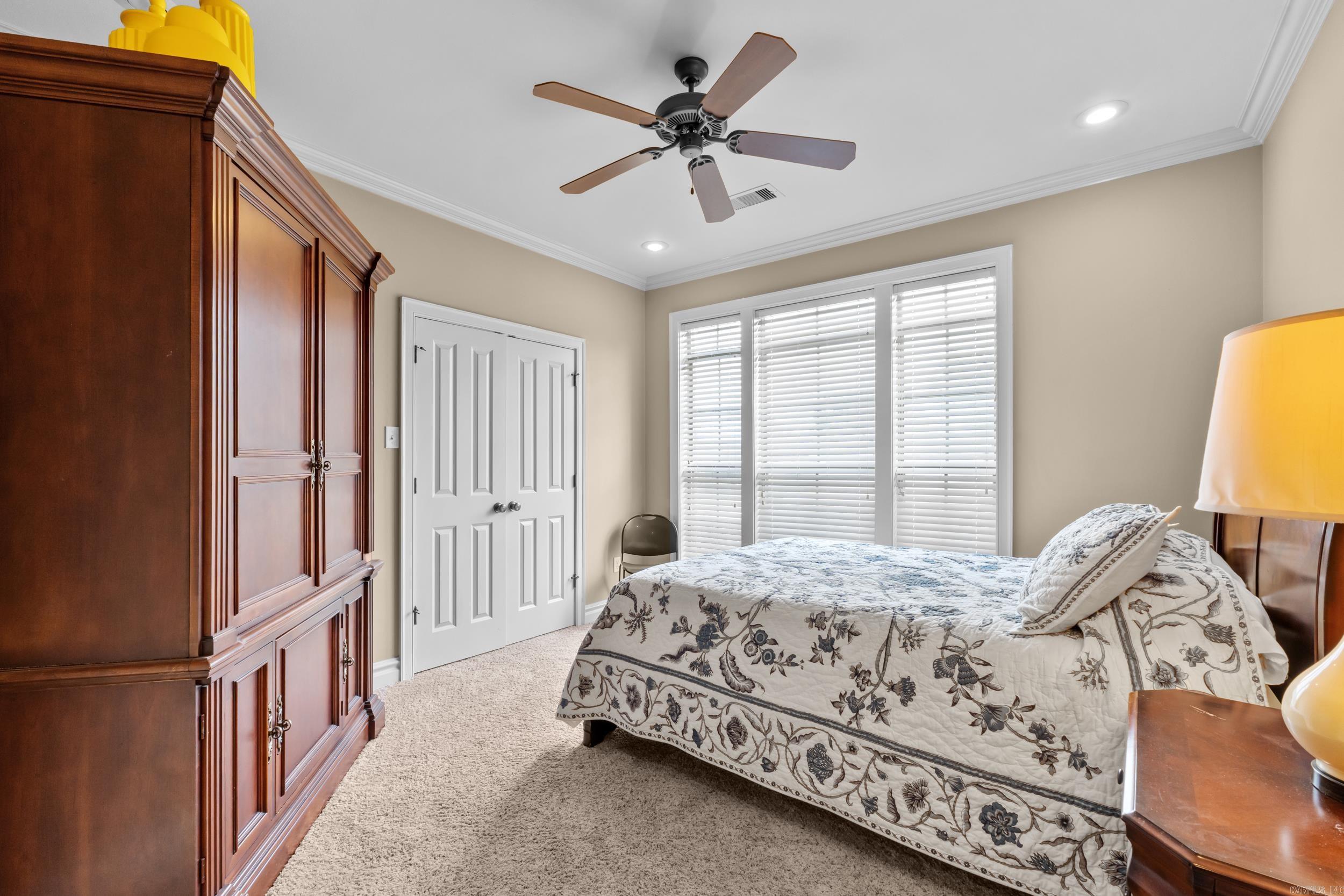 FIELDSTONE - Residential