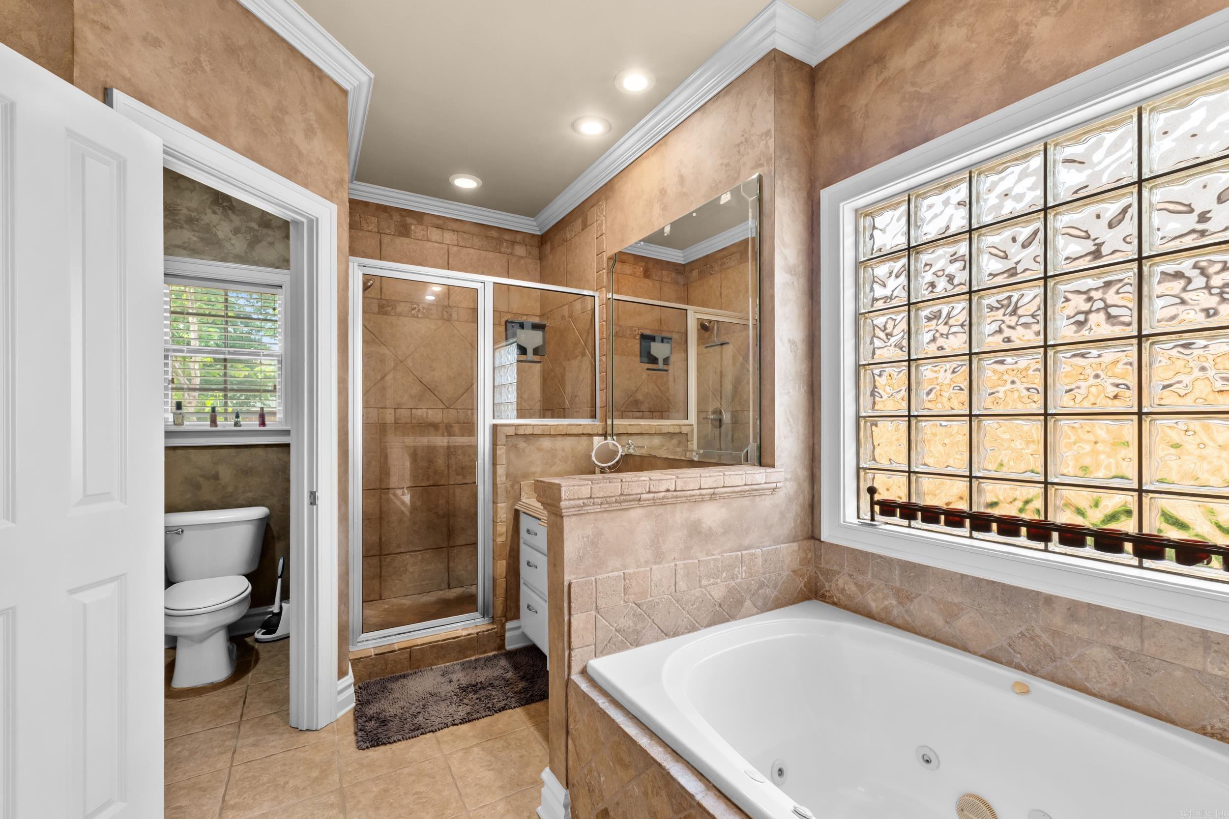 FIELDSTONE - Residential