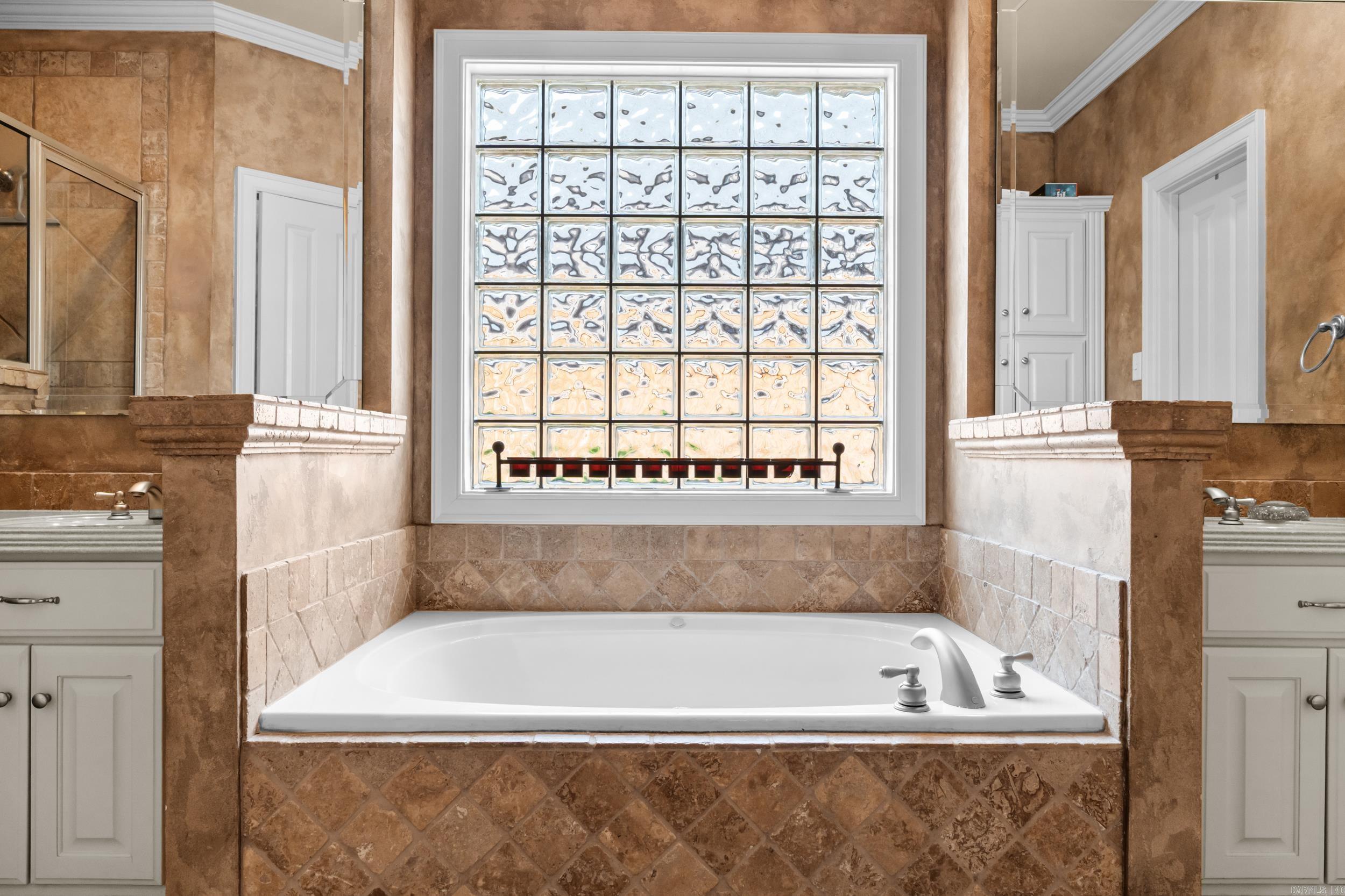 FIELDSTONE - Residential