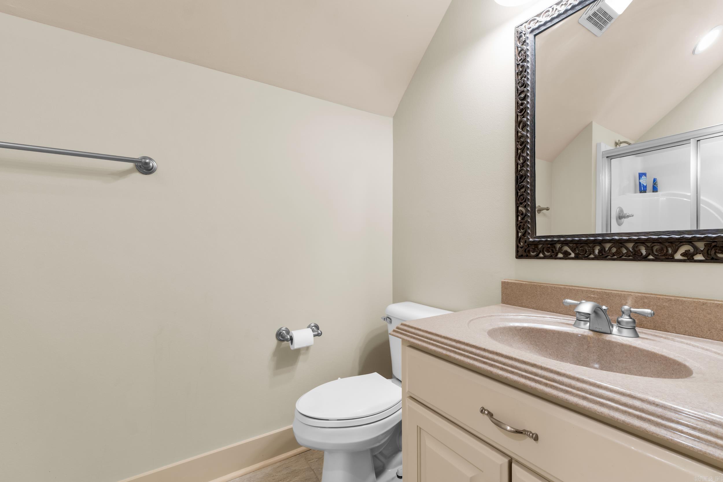 FIELDSTONE - Residential