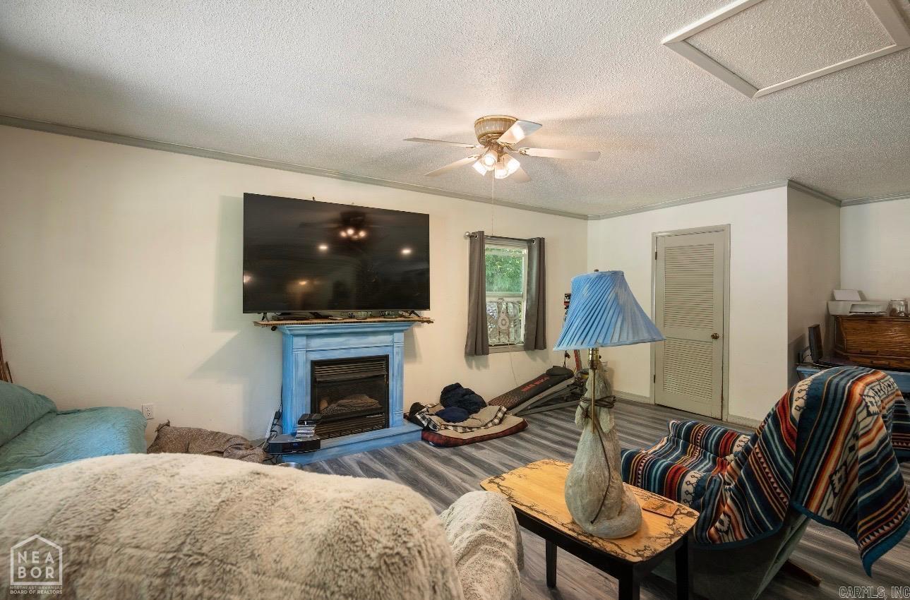 CHEROKEE ACRES - LAKE - Residential