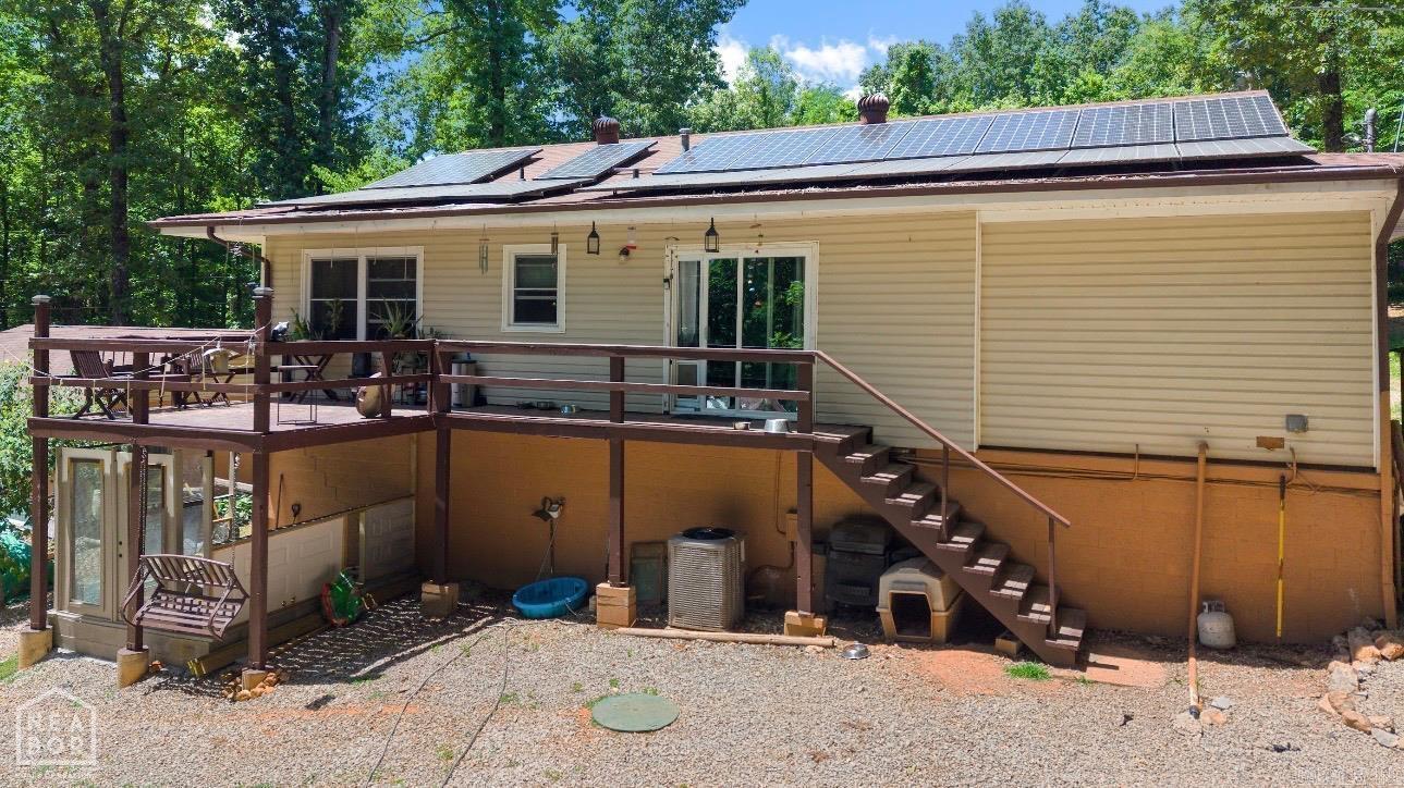 CHEROKEE ACRES - LAKE - Residential