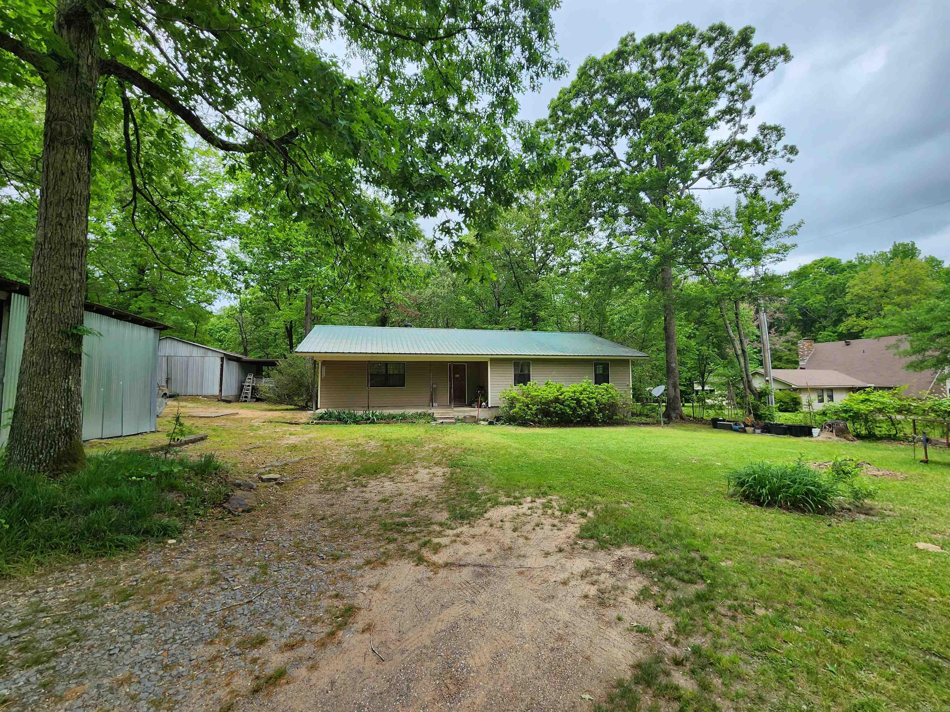 ARNIS GLOVER - Residential