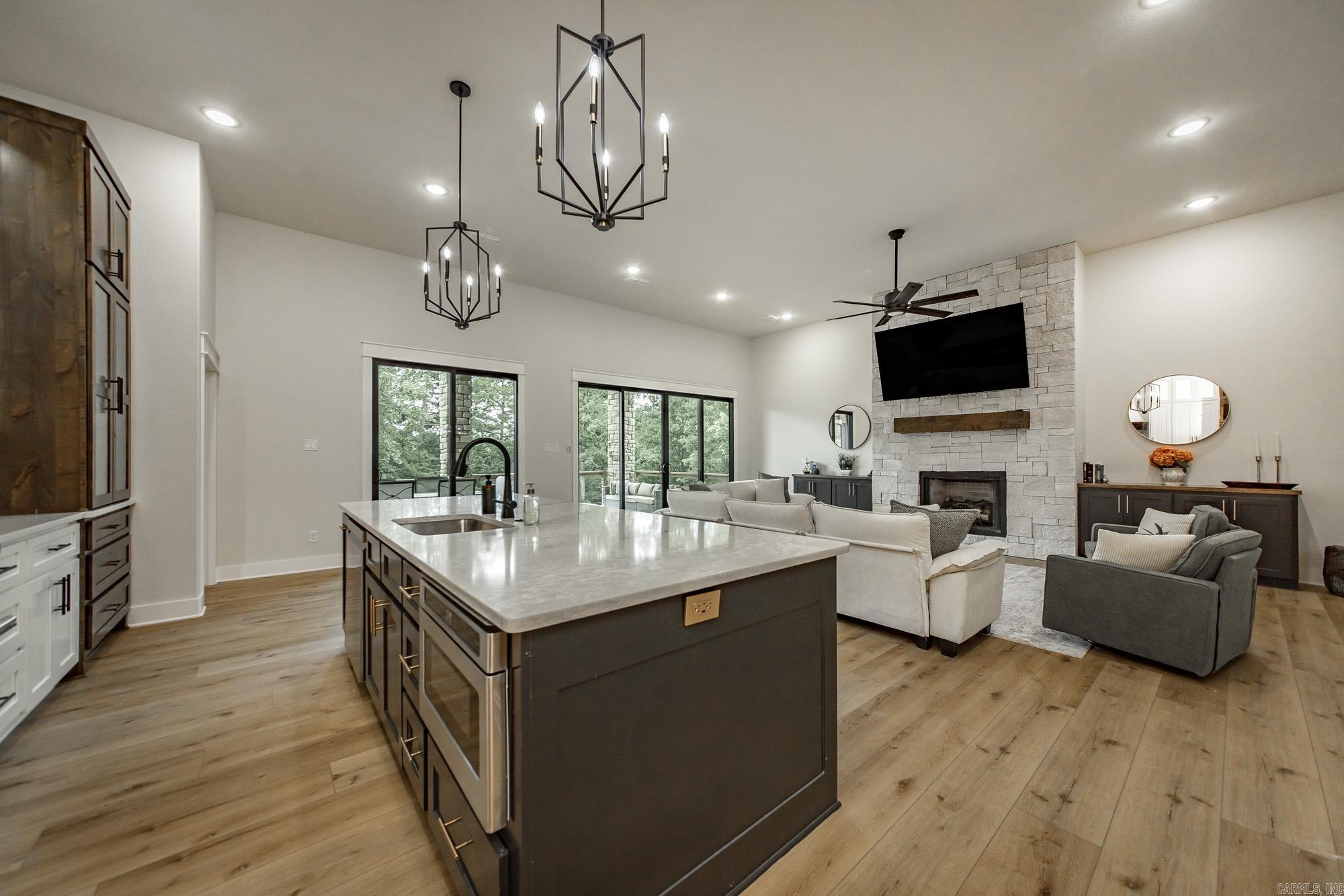 Hawks Point - Residential