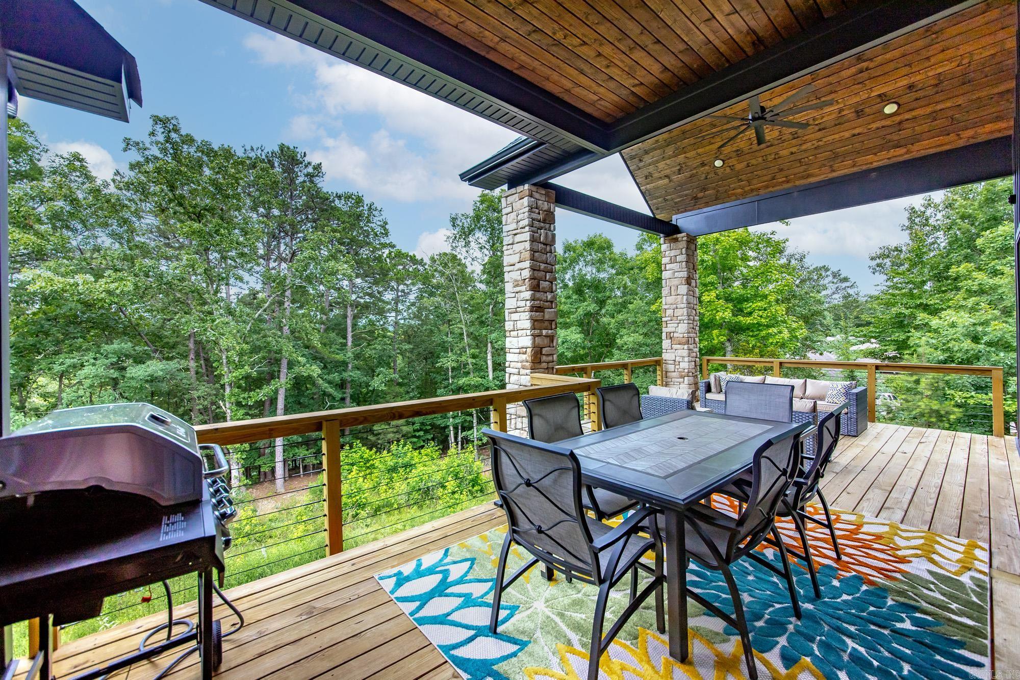 Hawks Point - Residential