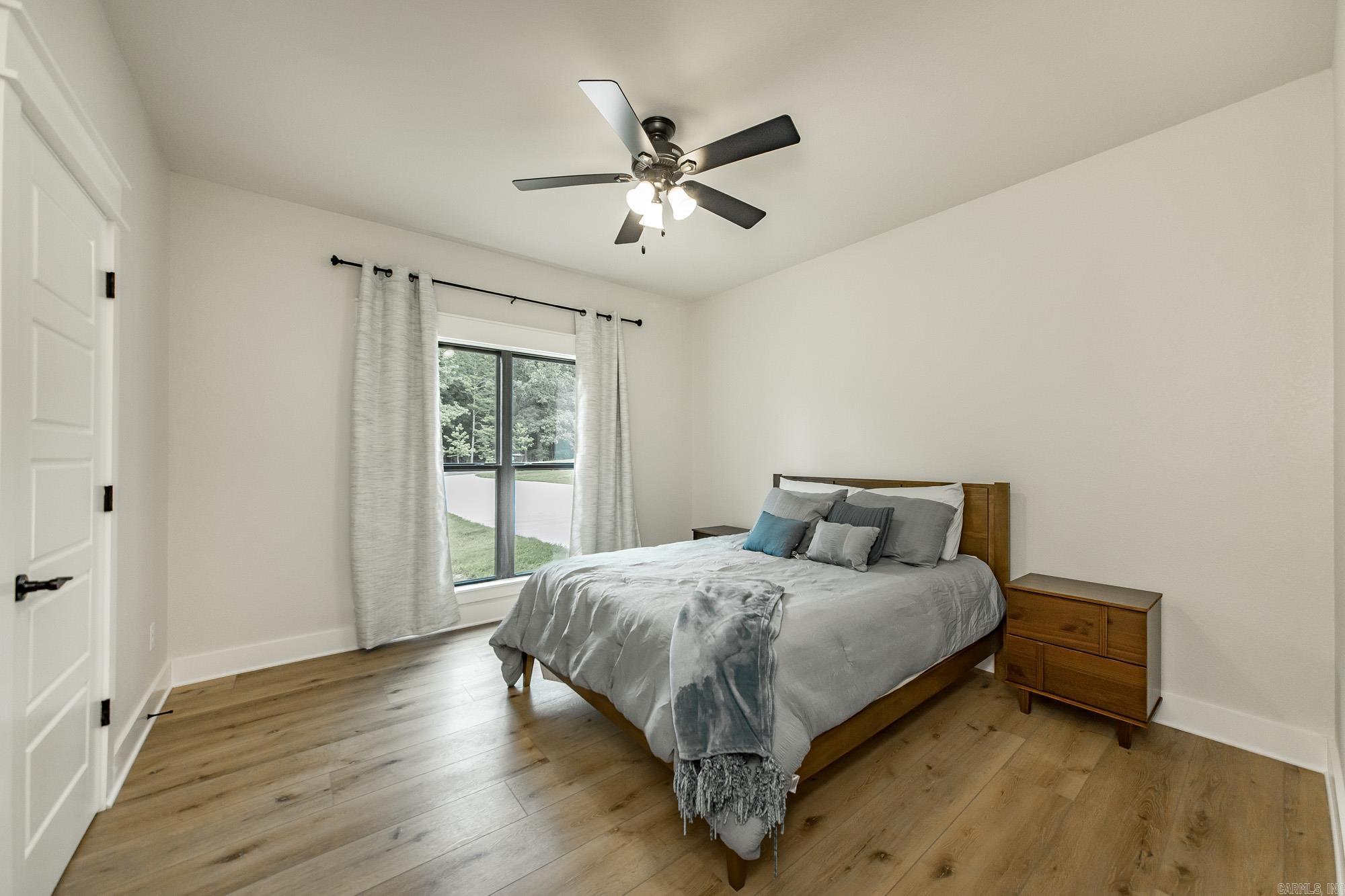 Hawks Point - Residential