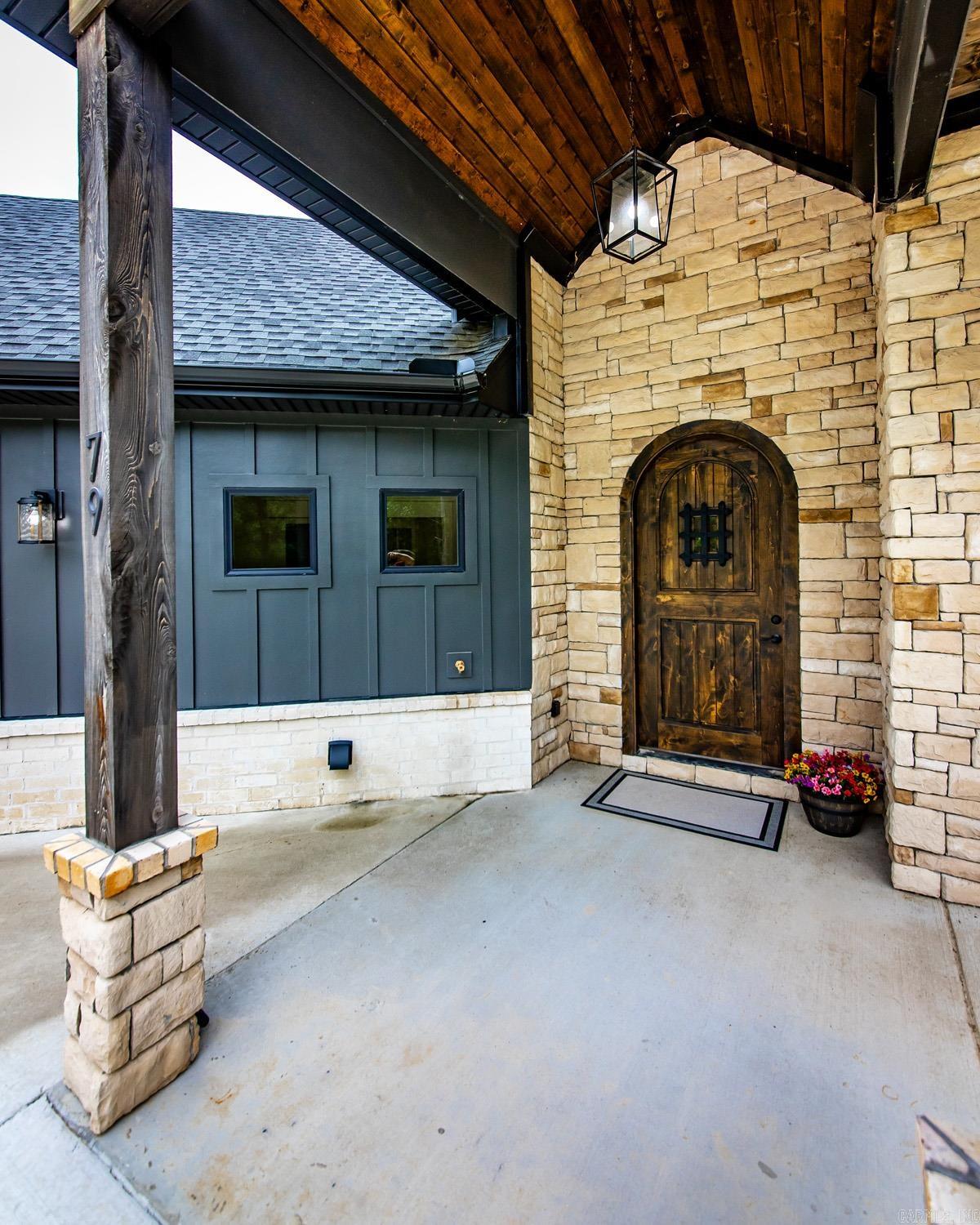 Hawks Point - Residential
