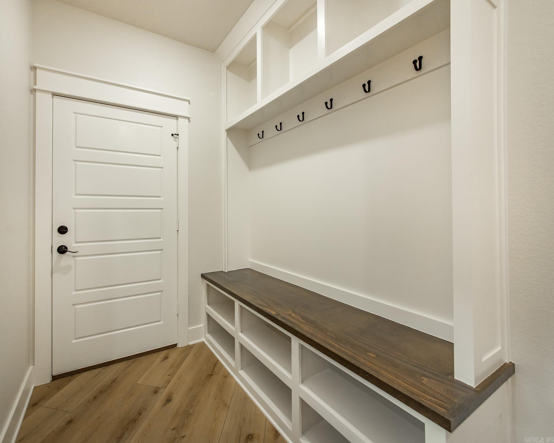 Hawks Point - Residential
