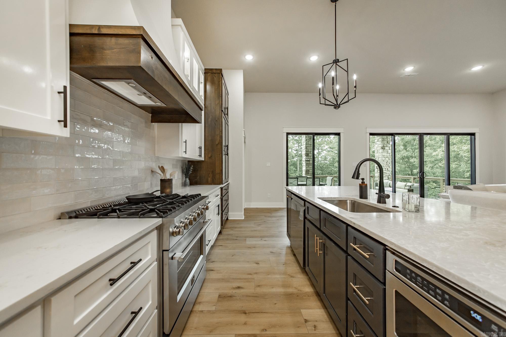 Hawks Point - Residential
