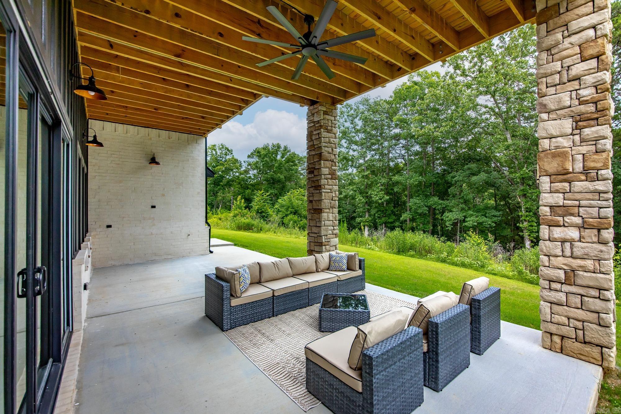Hawks Point - Residential