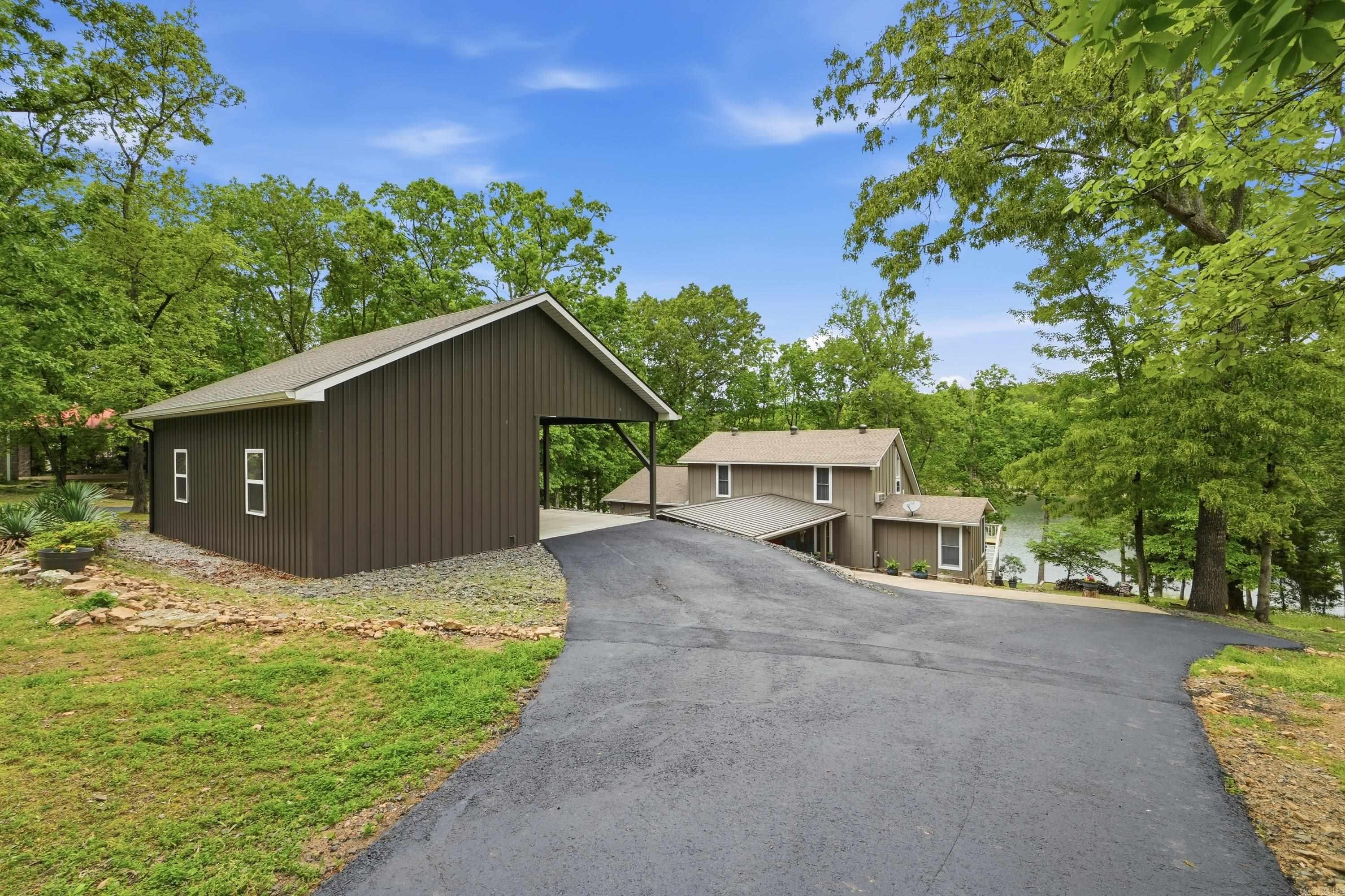 SYLVAN SHORES - LAKE - Residential