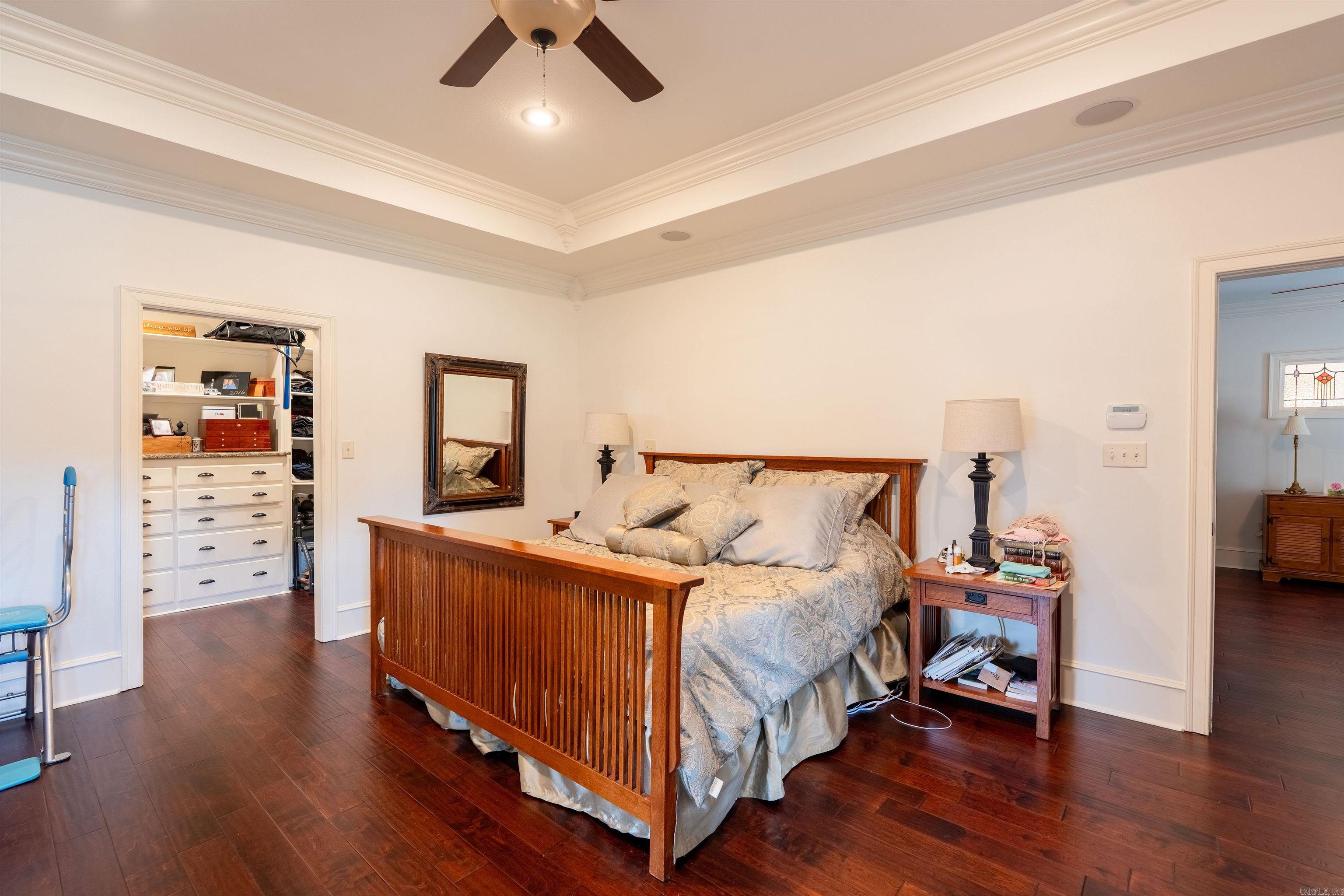 HUNTINGTON COVE - Residential