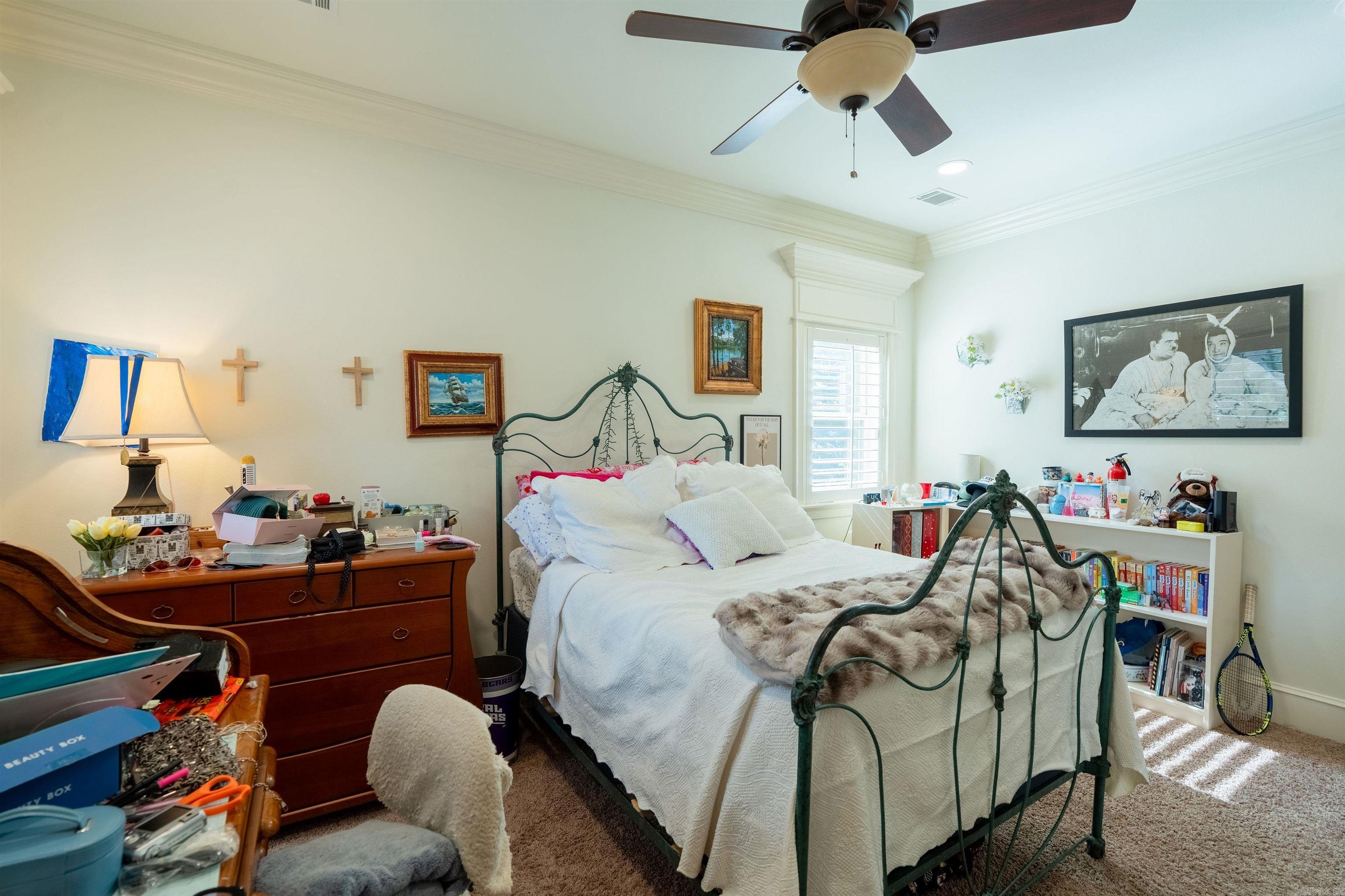 HUNTINGTON COVE - Residential