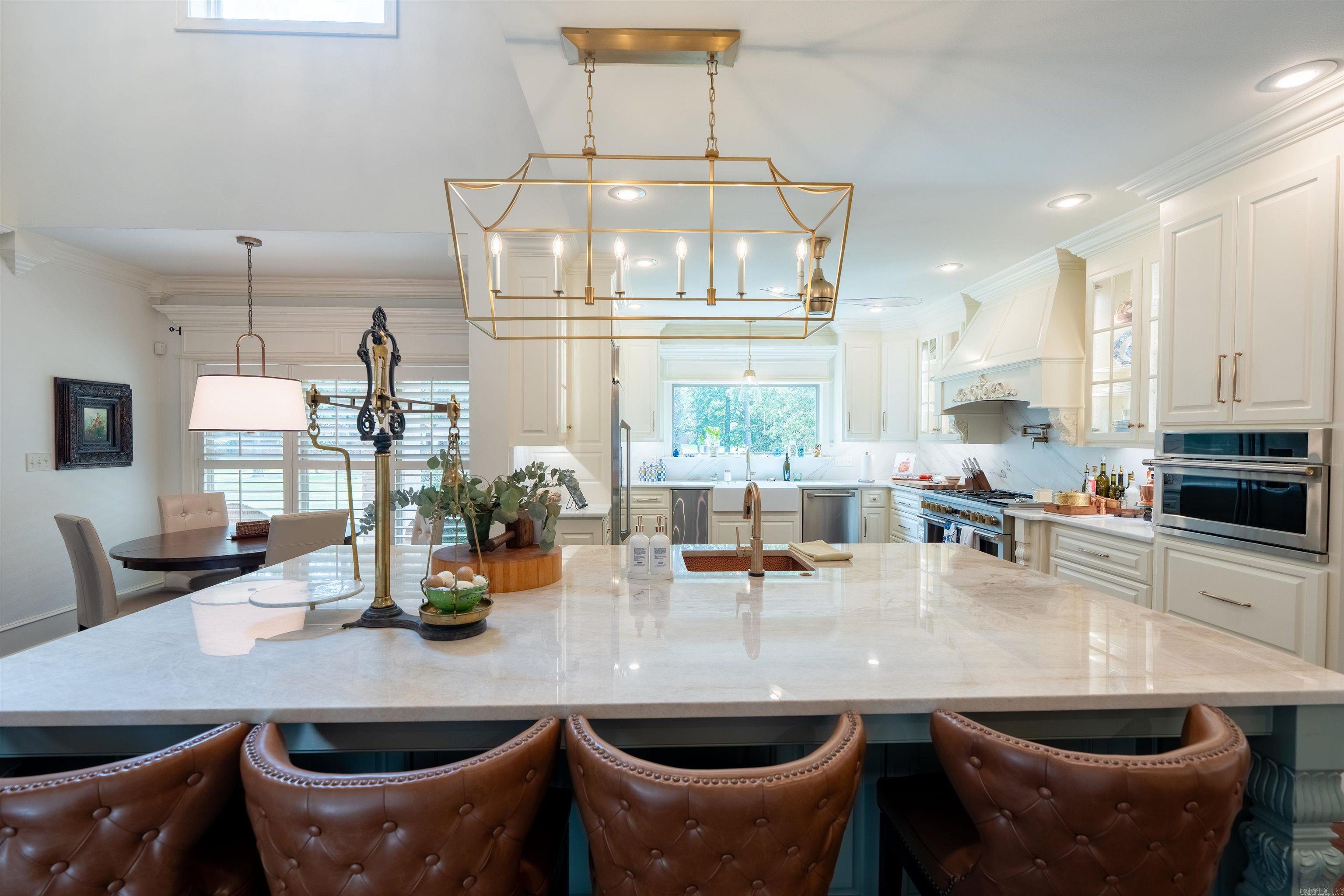 HUNTINGTON COVE - Residential