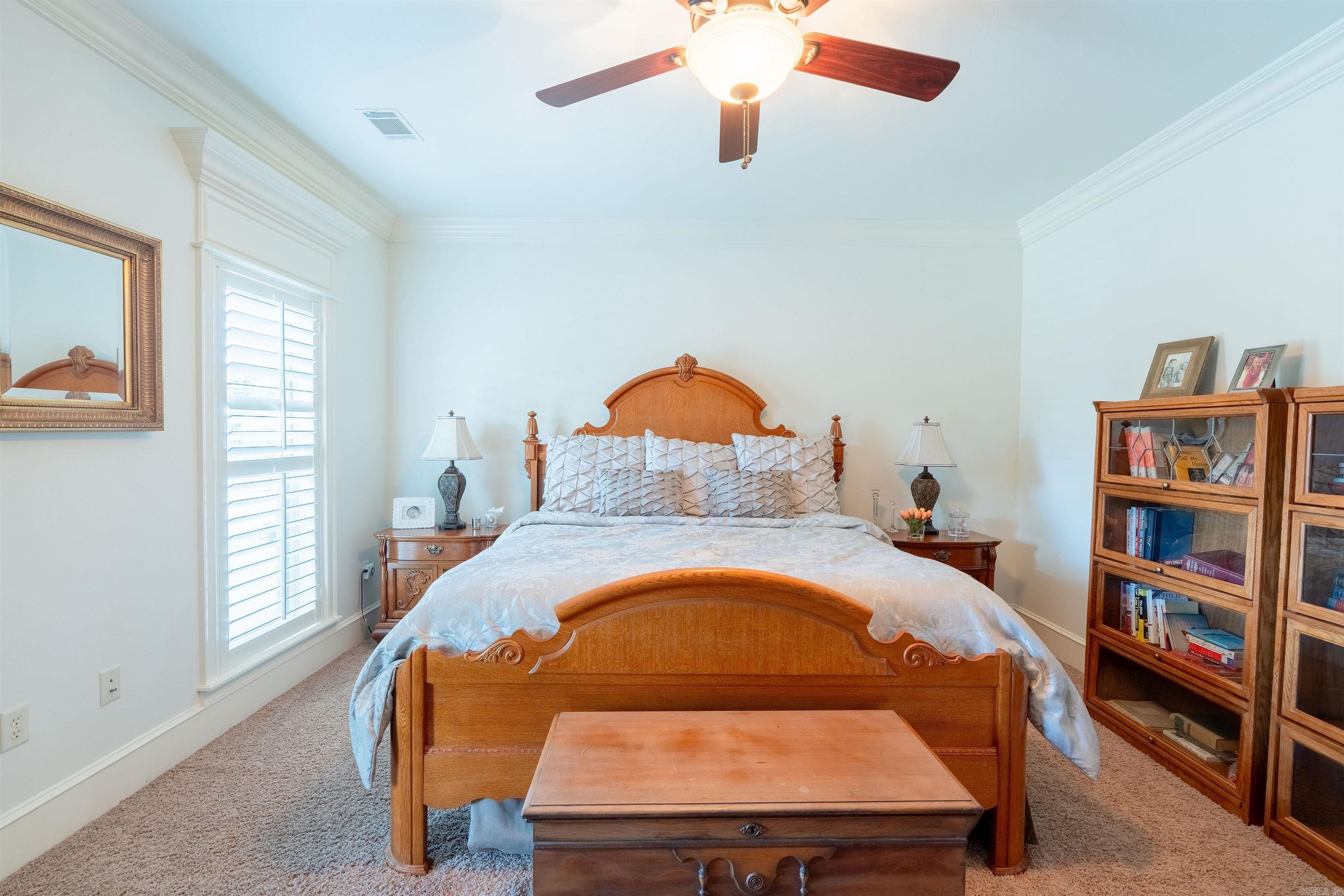 HUNTINGTON COVE - Residential