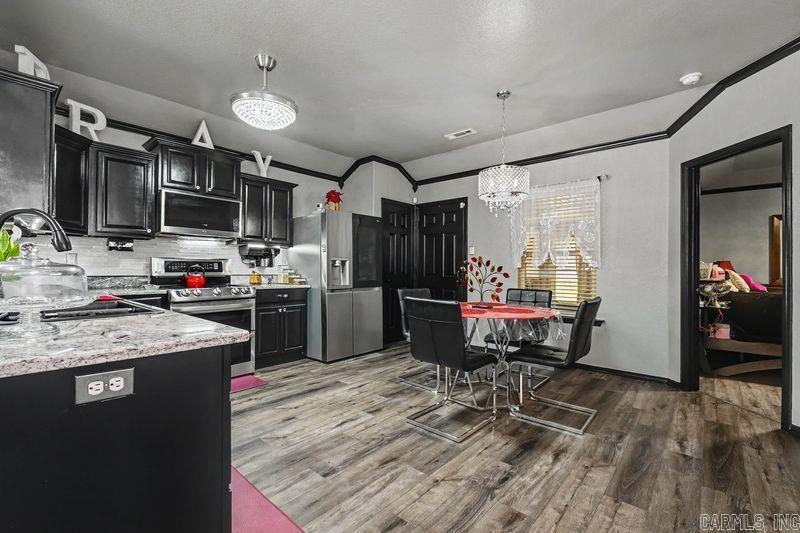 THE CROSSING AT OAK HILL - Residential
