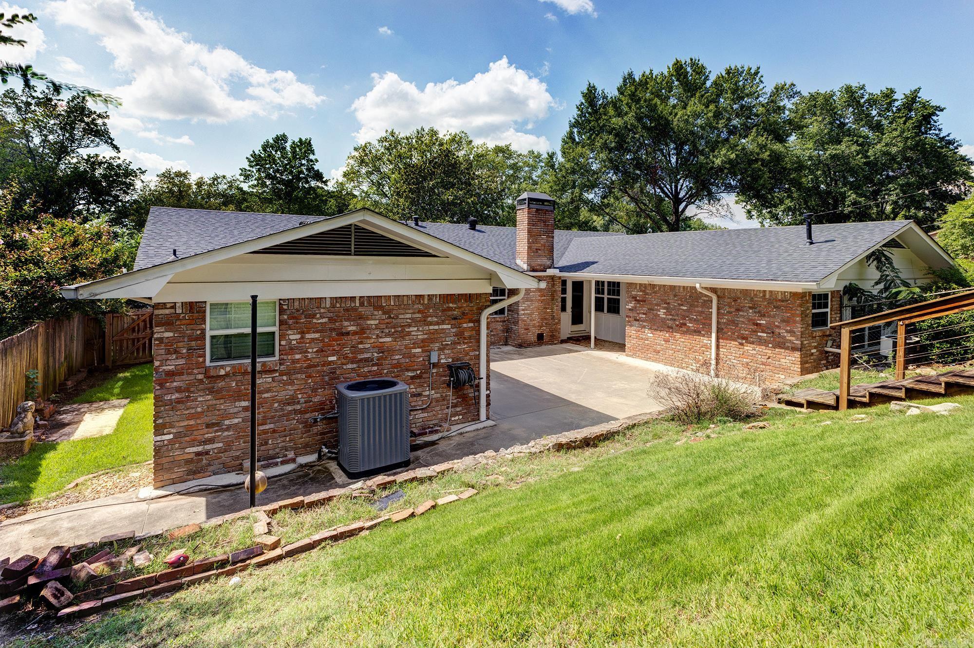 HALL COVE - Residential