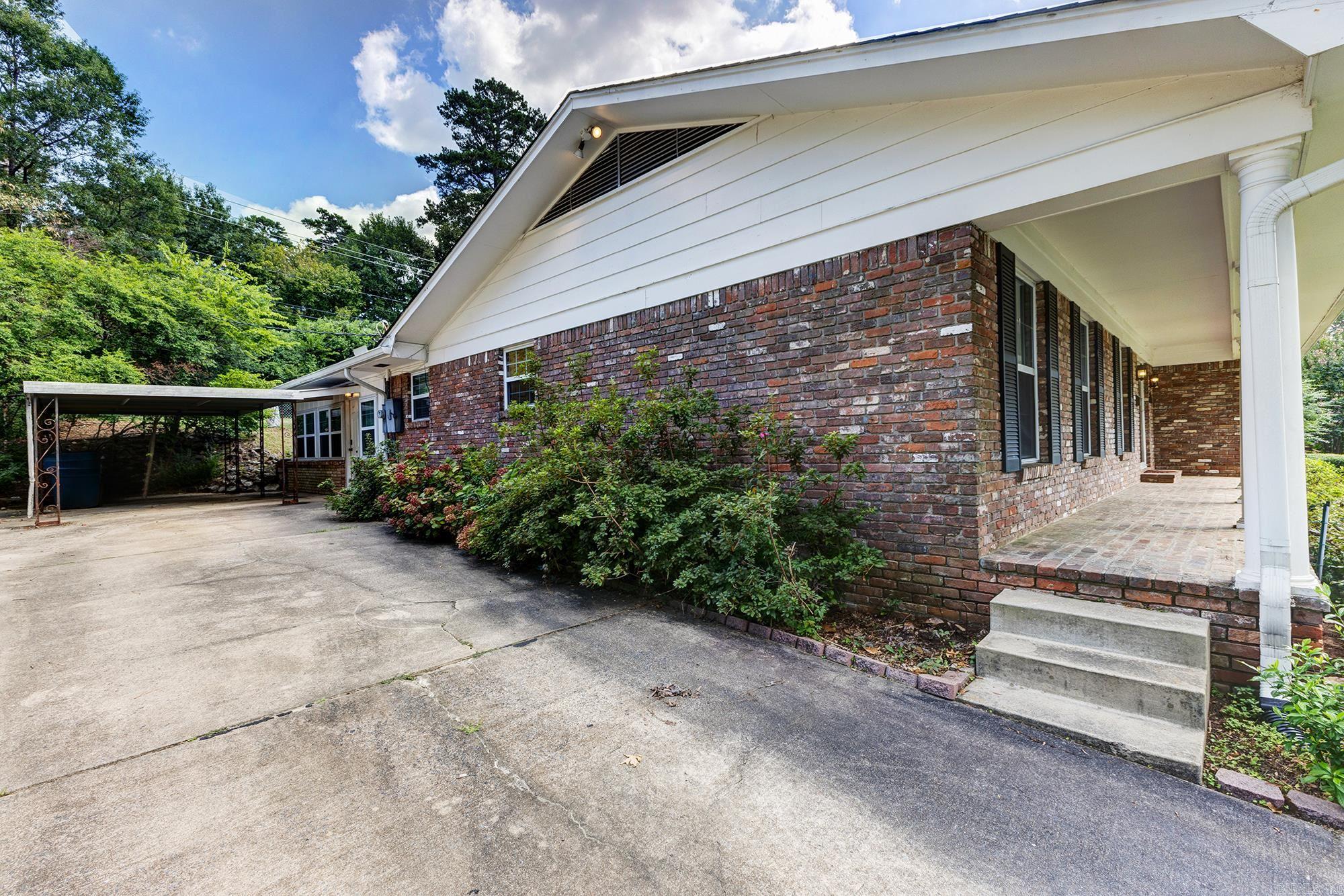 HALL COVE - Residential