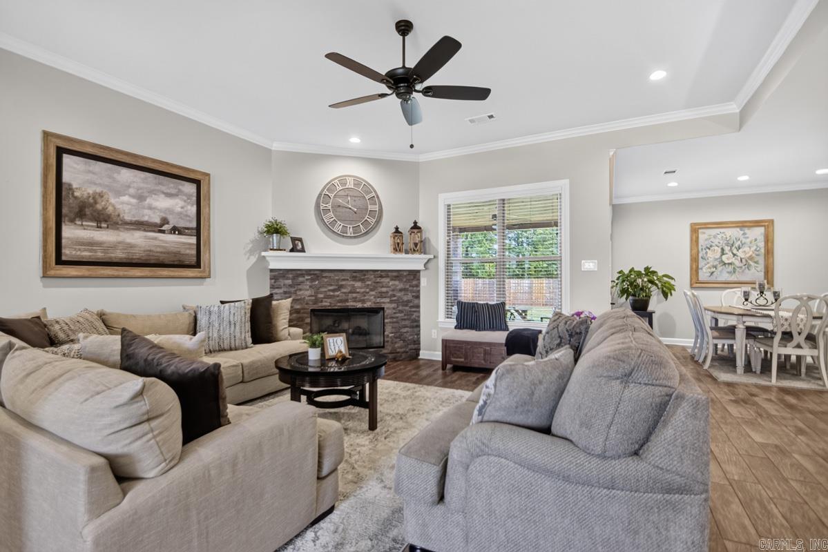MILLERS GLENN - Residential