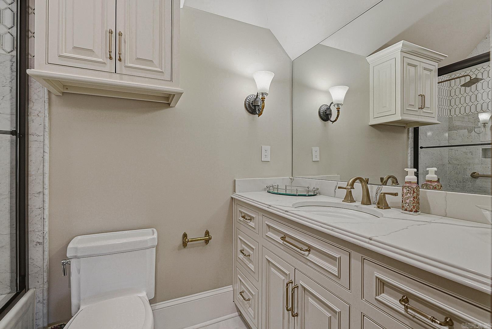 Ridgepointe - Residential