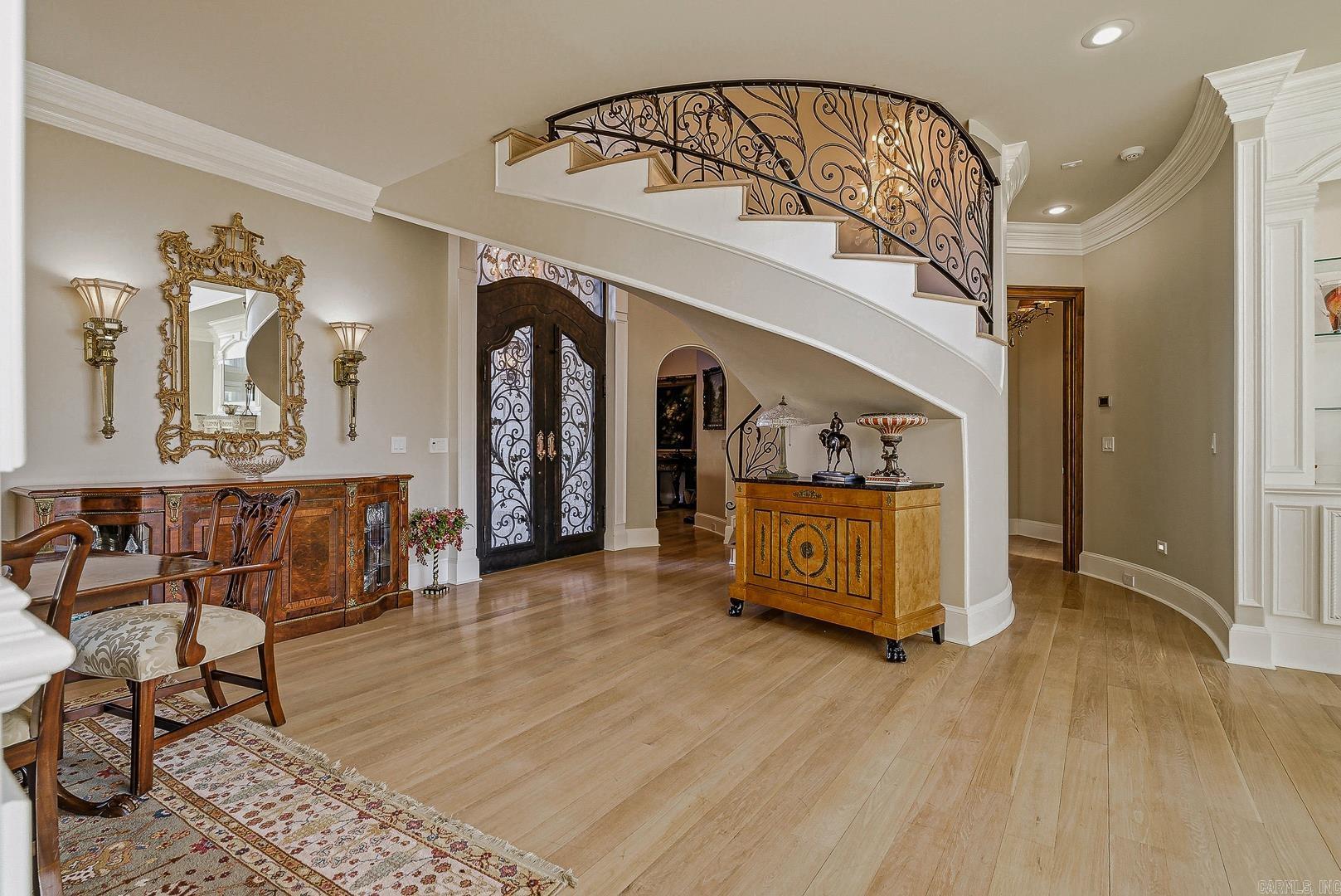 Ridgepointe - Residential