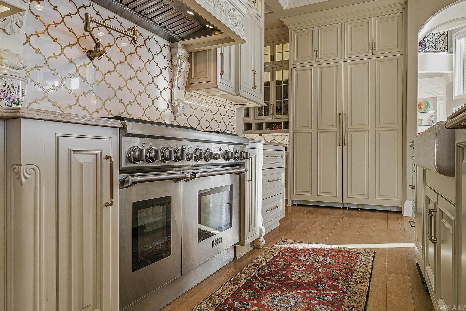 Ridgepointe - Residential