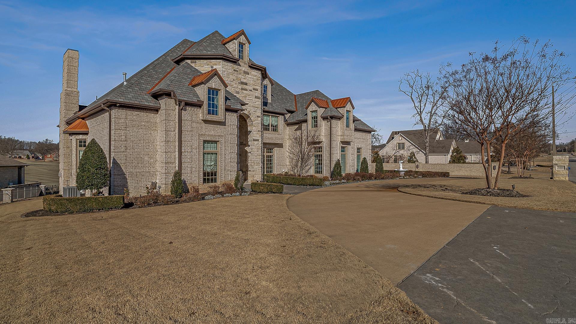 Ridgepointe - Residential