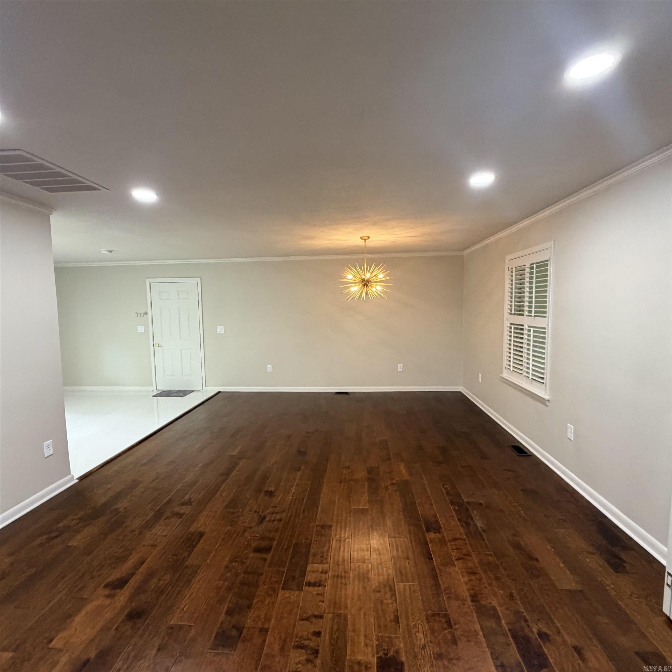 BALLARD HEIGHTS - Residential