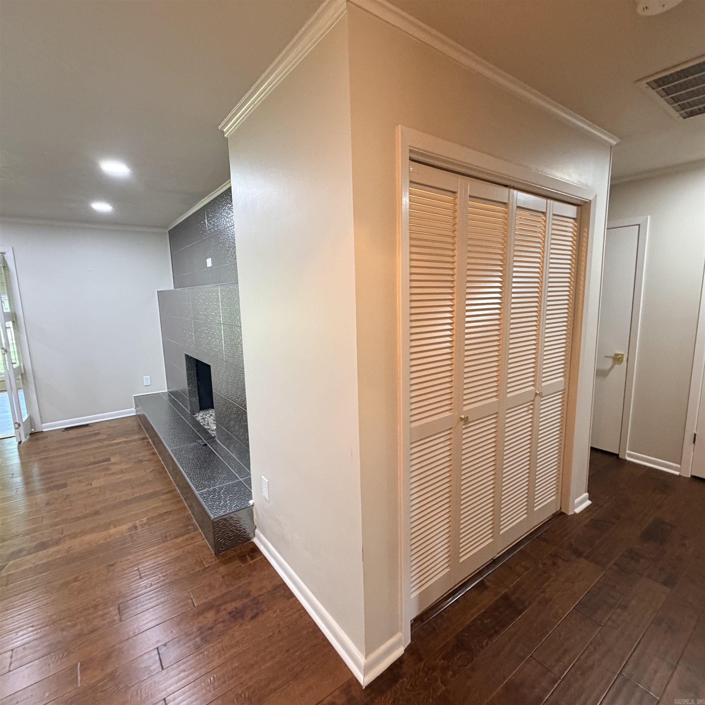 BALLARD HEIGHTS - Residential
