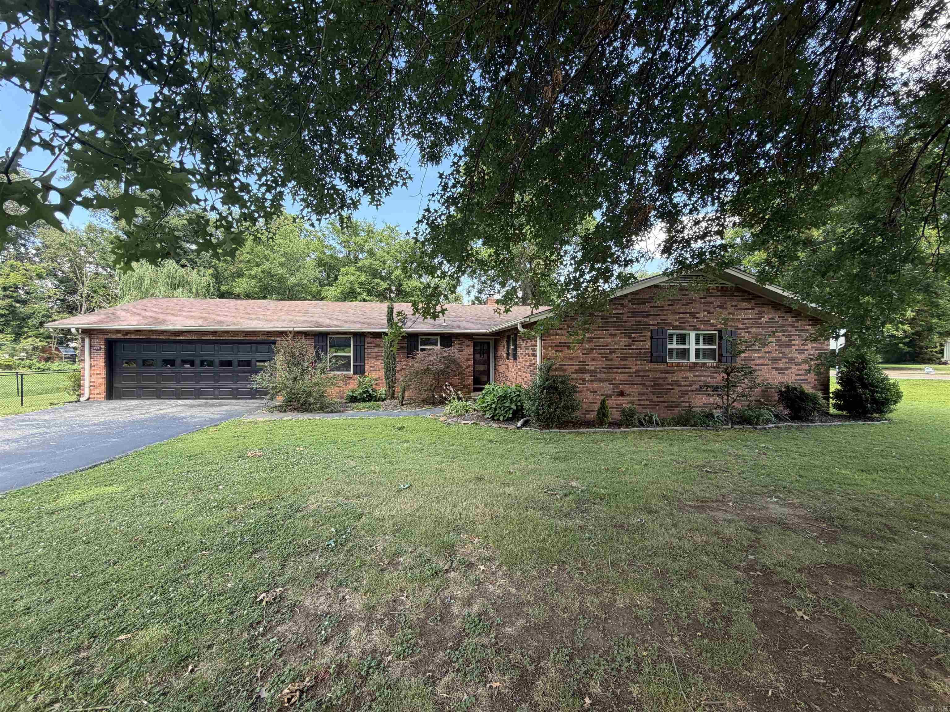 BALLARD HEIGHTS - Residential