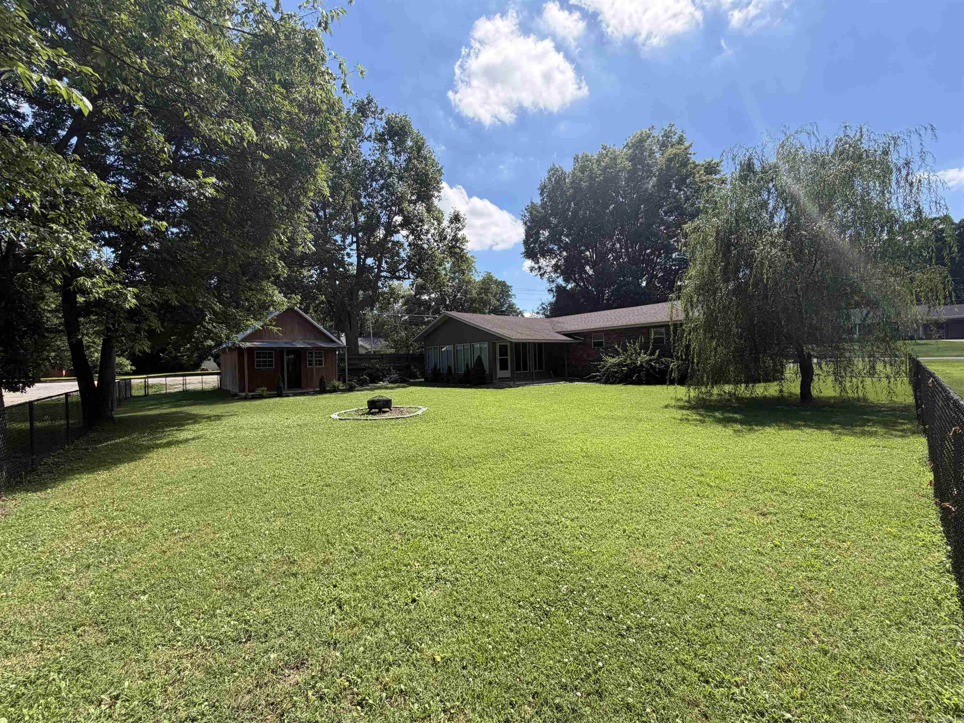 BALLARD HEIGHTS - Residential